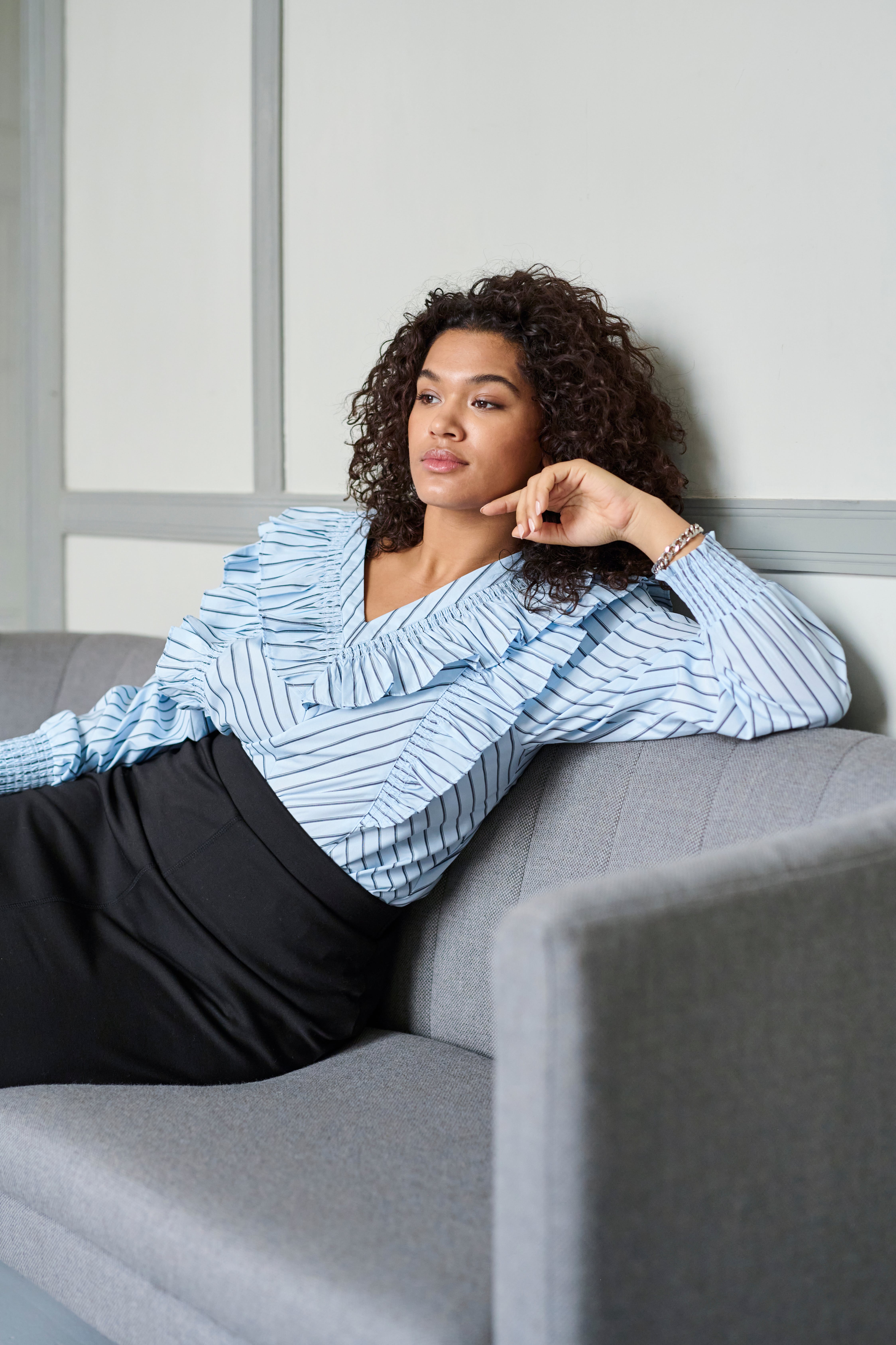 KCjerria Blouse LOCATION NONE 10582603-106326