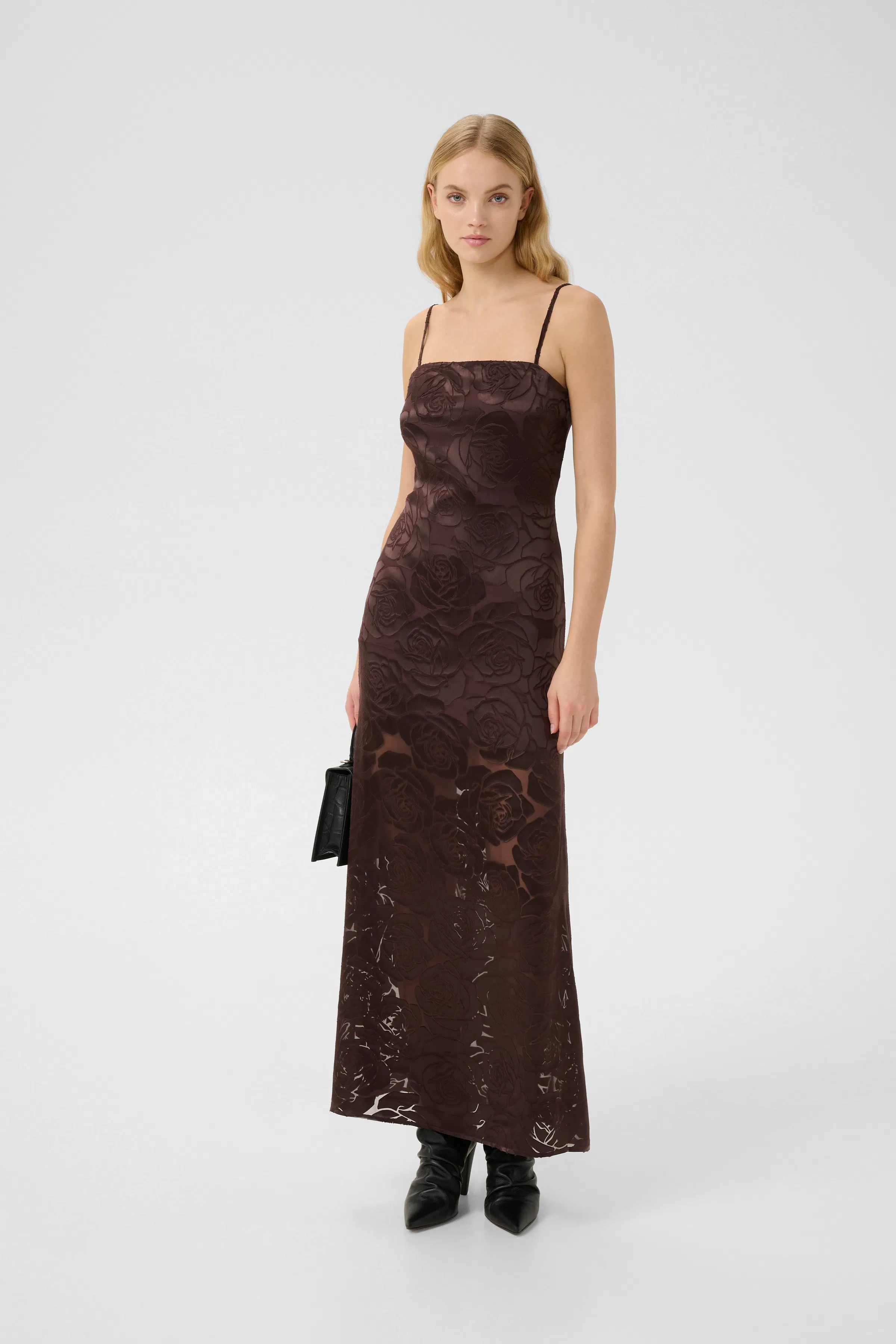 GZanuk Dress LOOKBOOK FRONT 10910642-191106