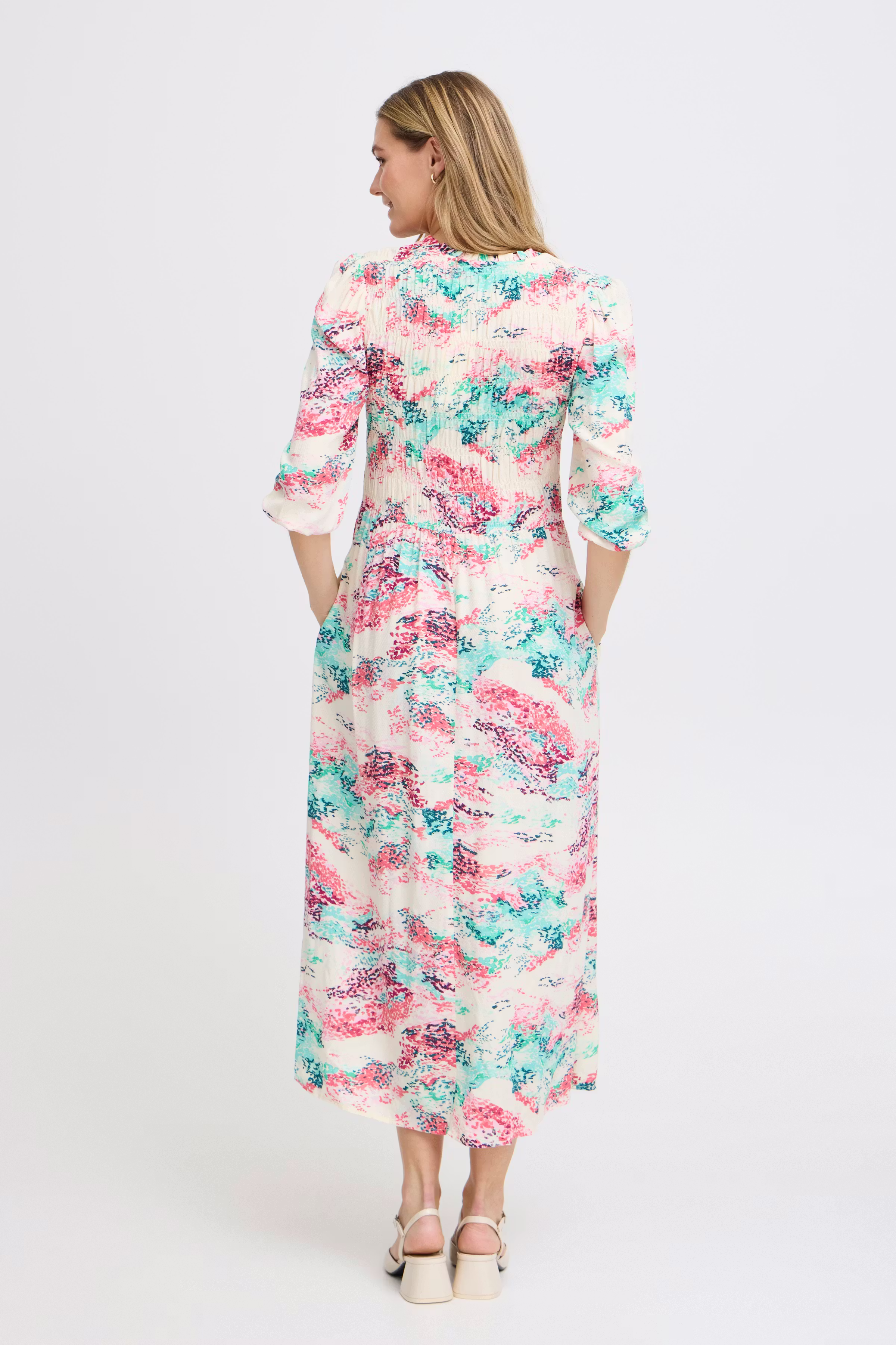 FRLALU Kjole LOOKBOOK BACK 20613512-202833