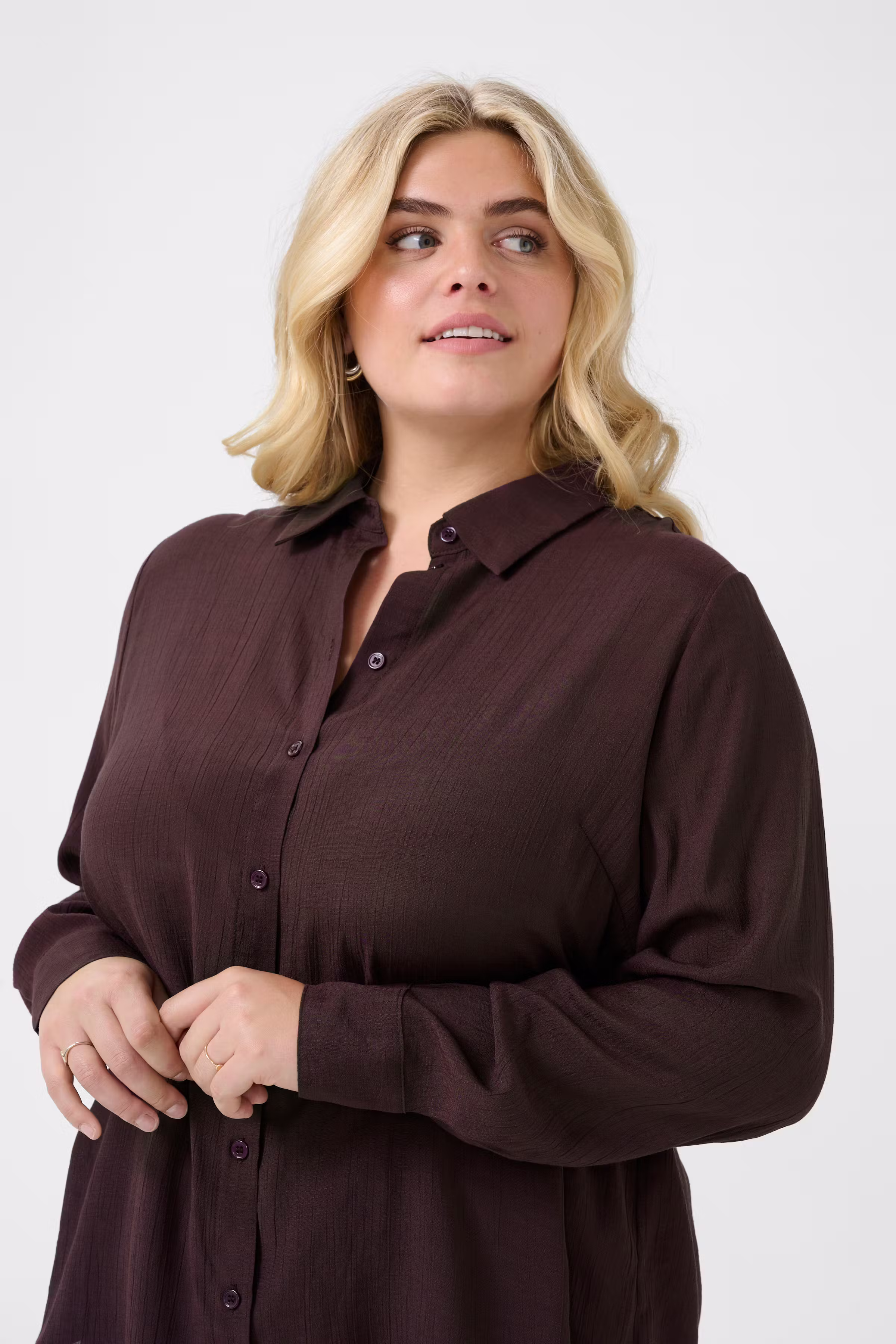 KCalia Shirt LOOKBOOK DETAIL 10583465-191619