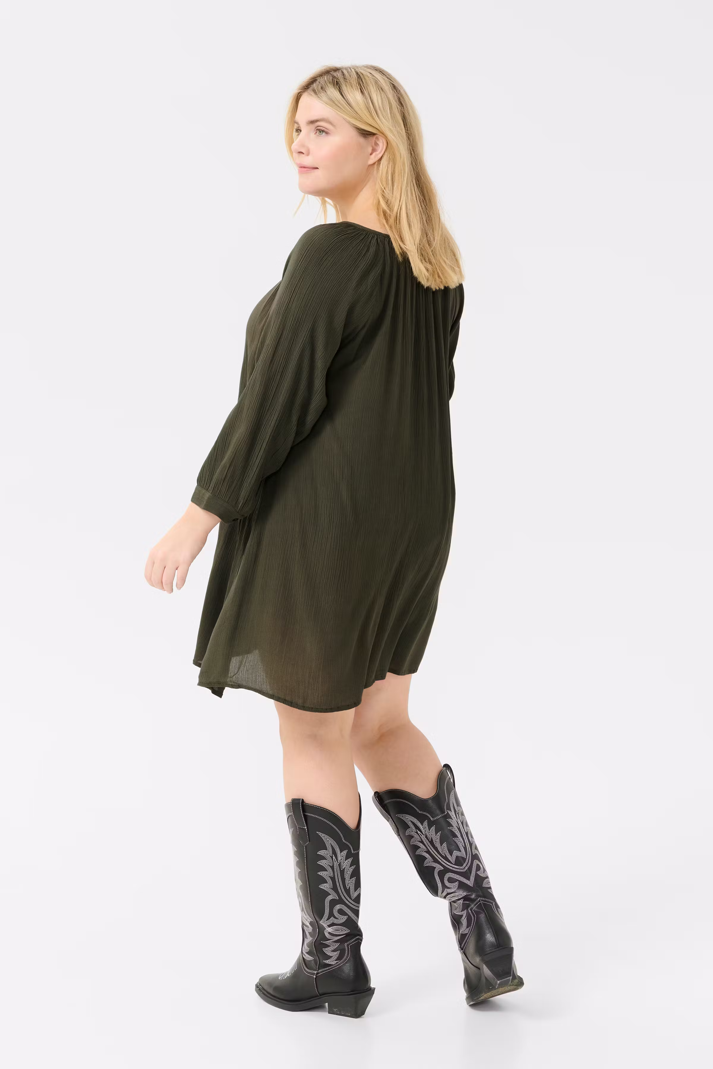 KCami Tunika LOOKBOOK BACK 10580003-190414