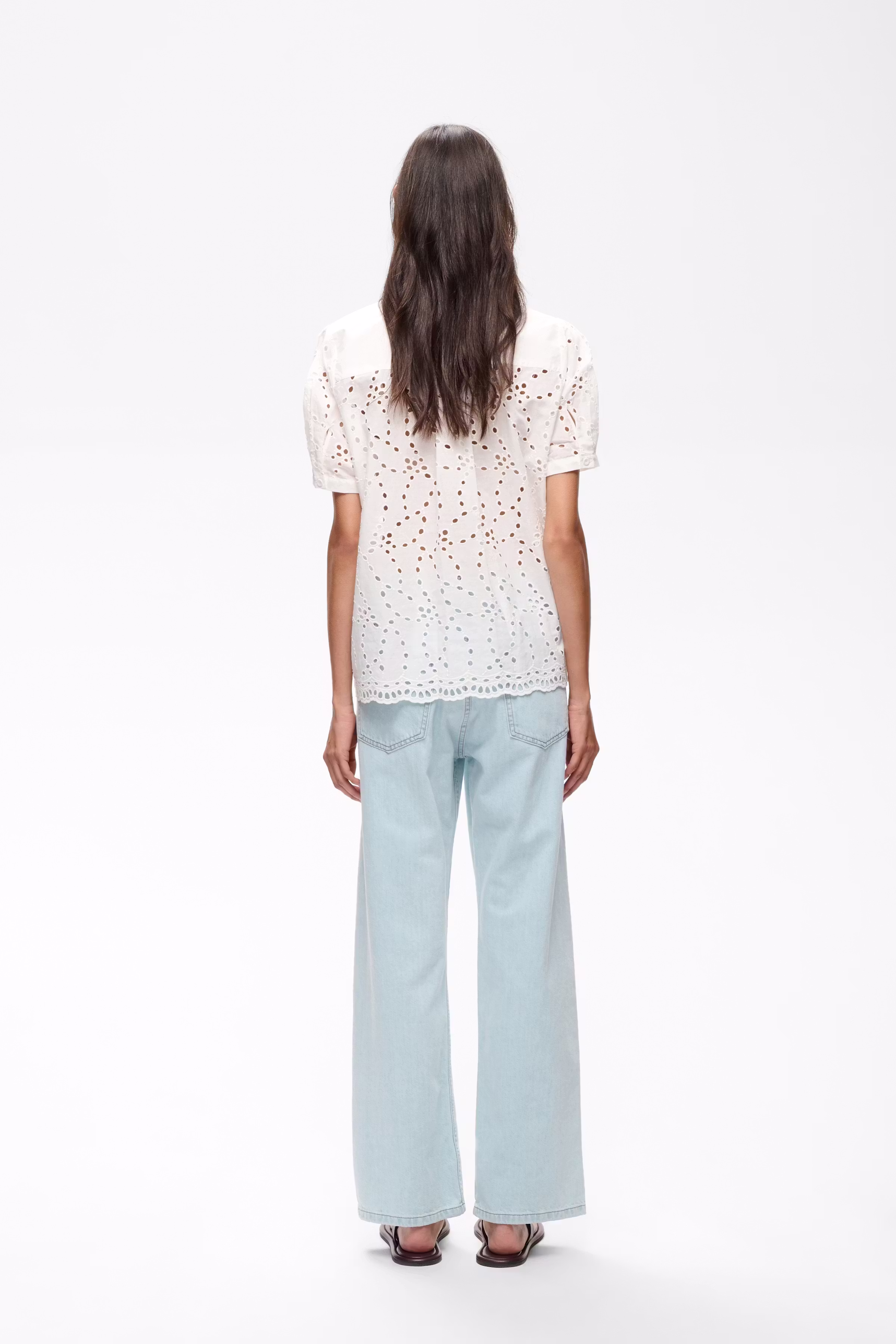 CaithIW Shirt LOOKBOOK BACK 30111283-300001