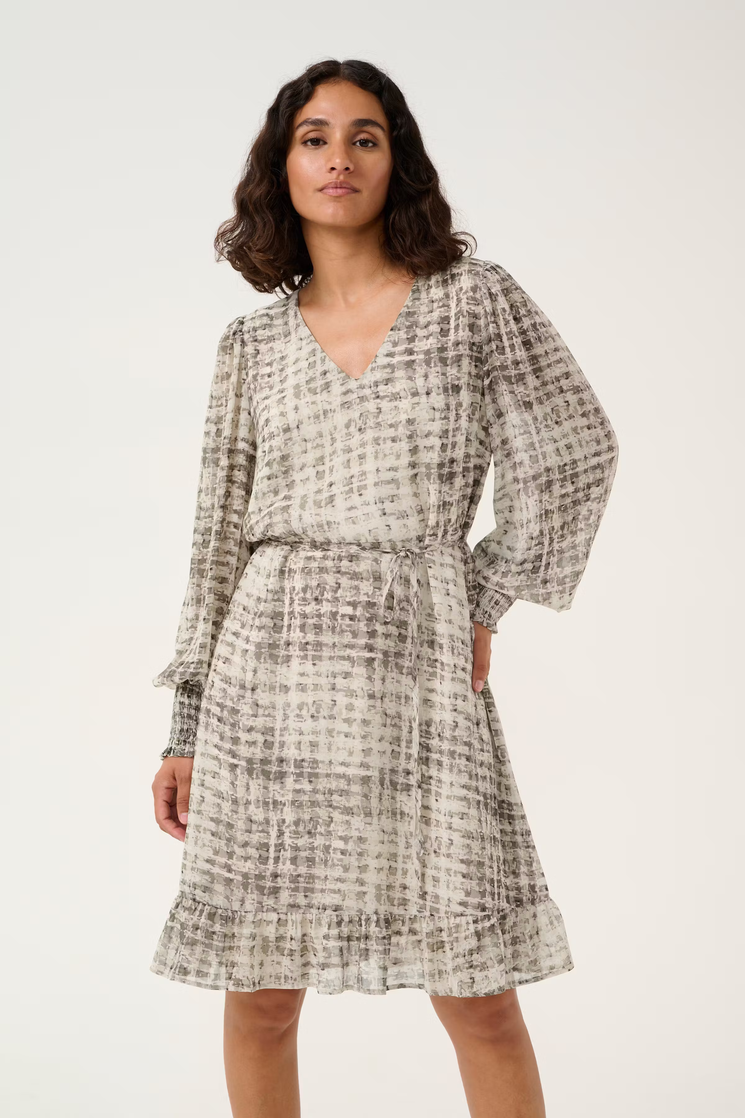 KAtrinike Kjole LOOKBOOK FRONT 10509409-106805