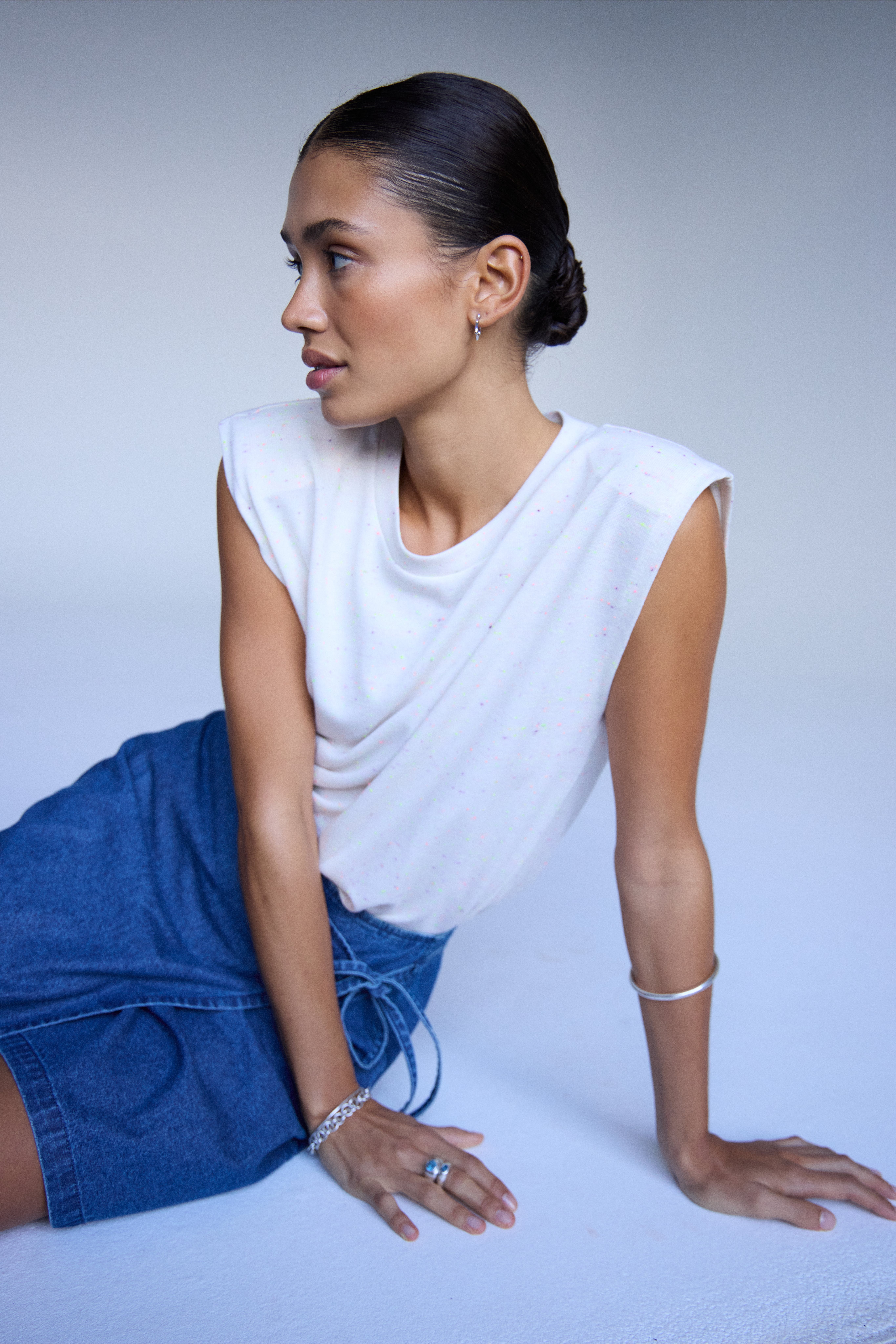 IHNIMBOLA T-shirt LOCATION NONE 20123401-130905