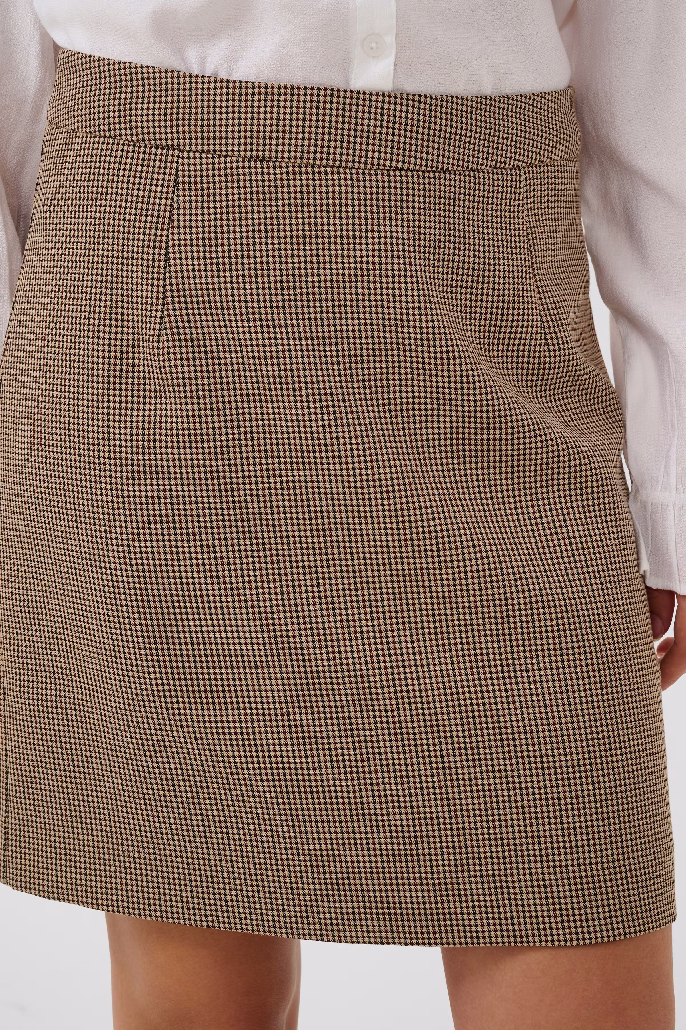 CRTracy Kjol LOOKBOOK DETAIL 10615539-109886