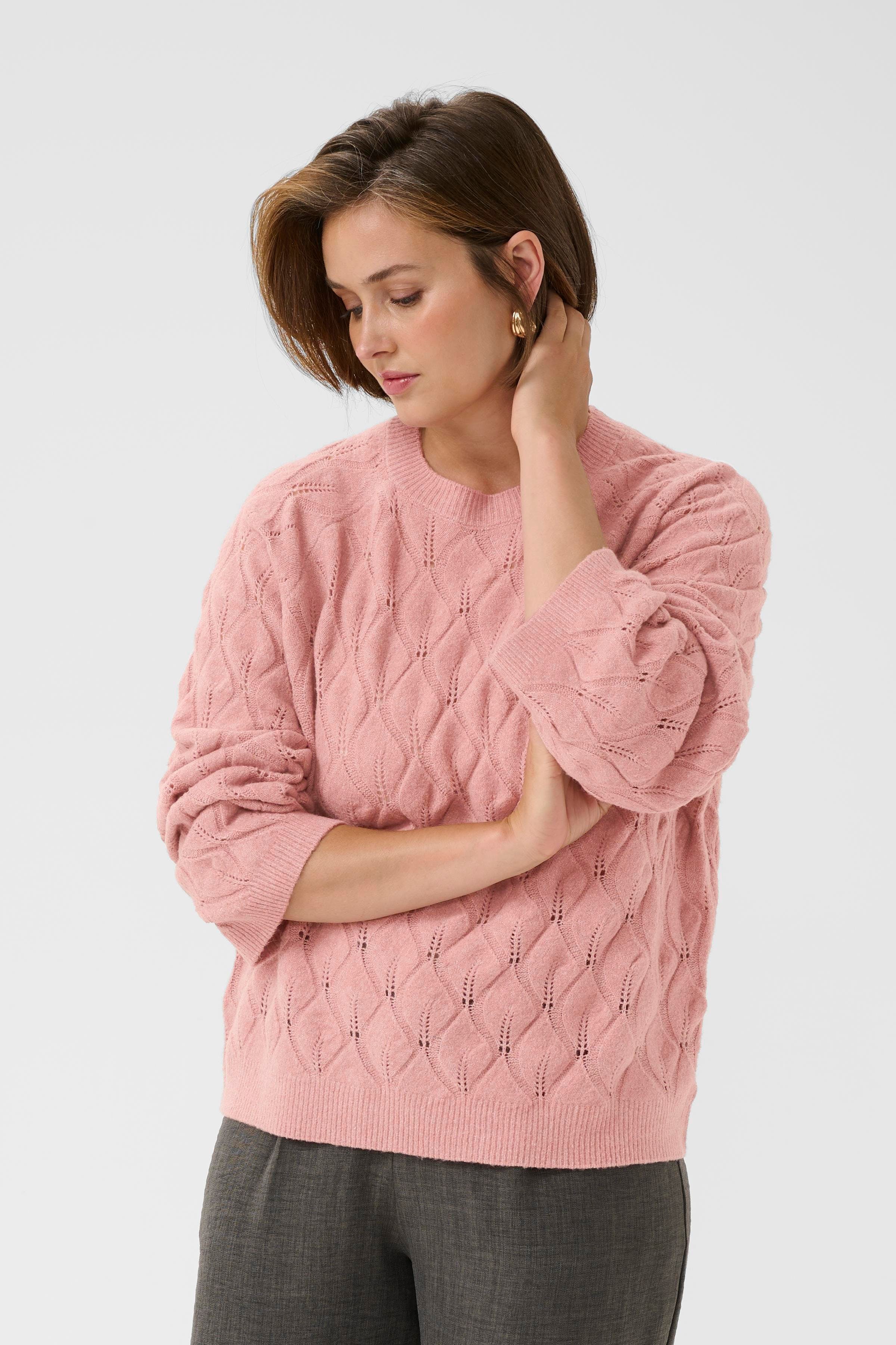 BPmadelyn Pullover LOOKBOOK FRONT 40200069-1717181