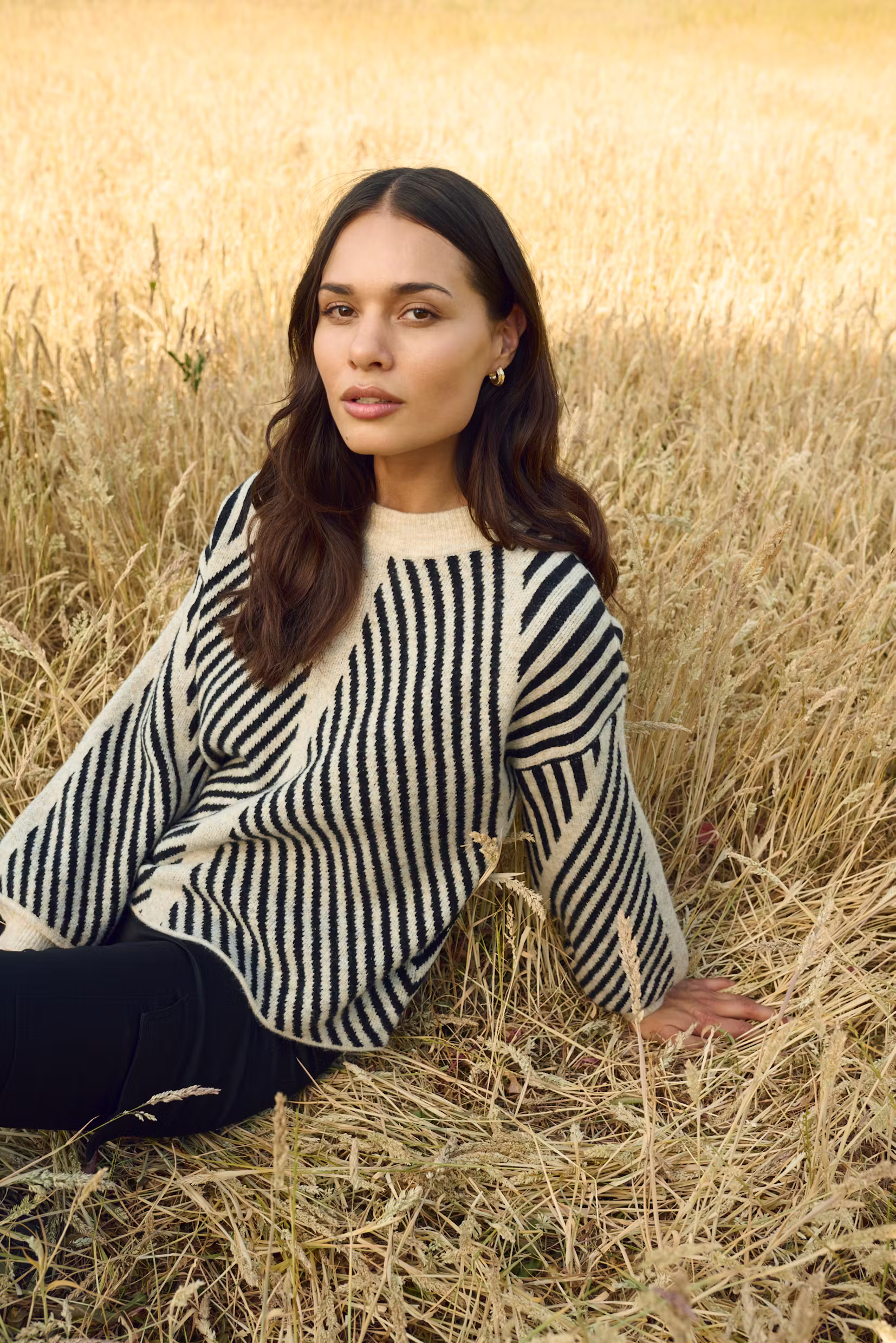 KAvera Pullover LOCATION NONE 10507817-104825