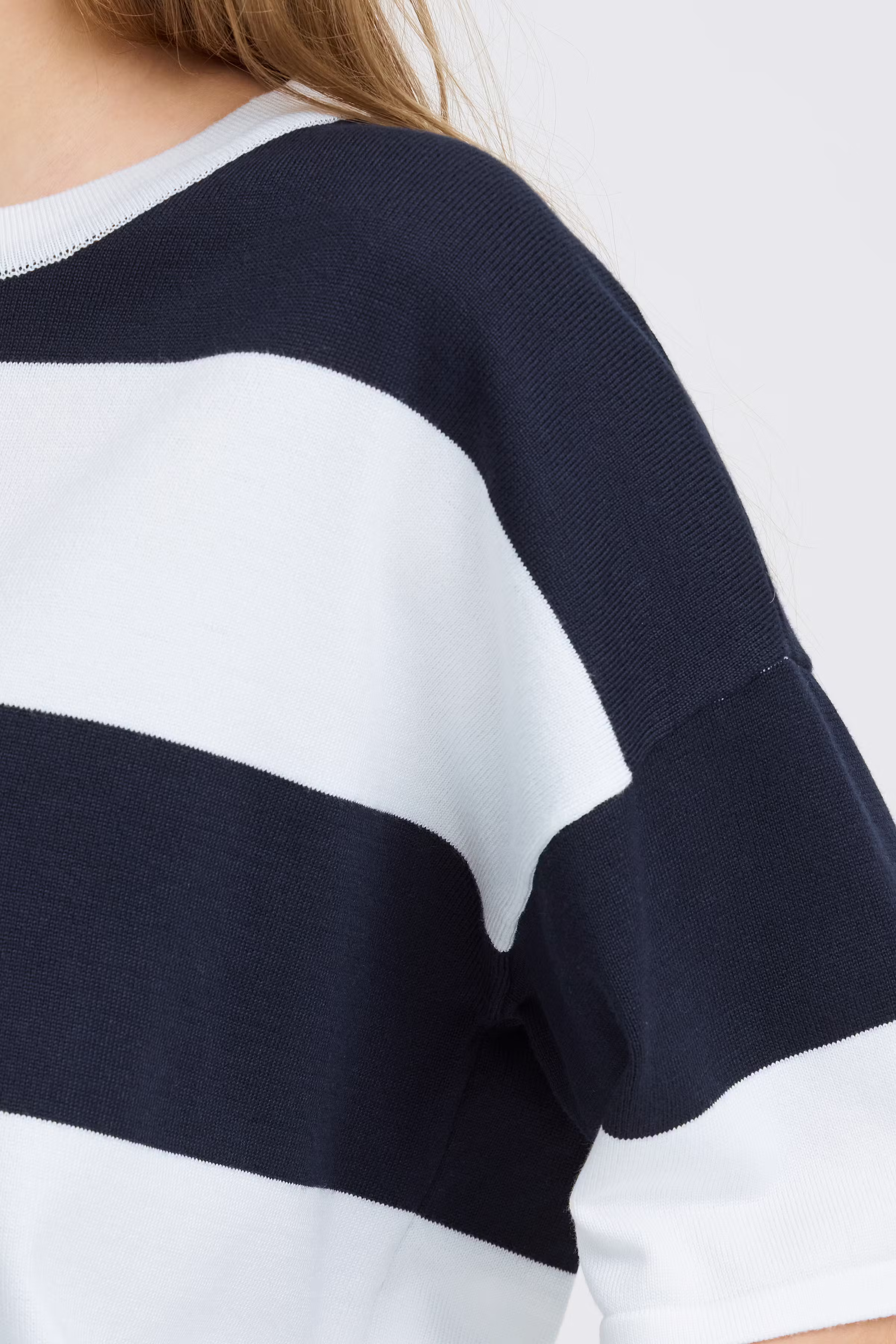 IHLULS Pullover LOOKBOOK DETAIL 20125817-900006934