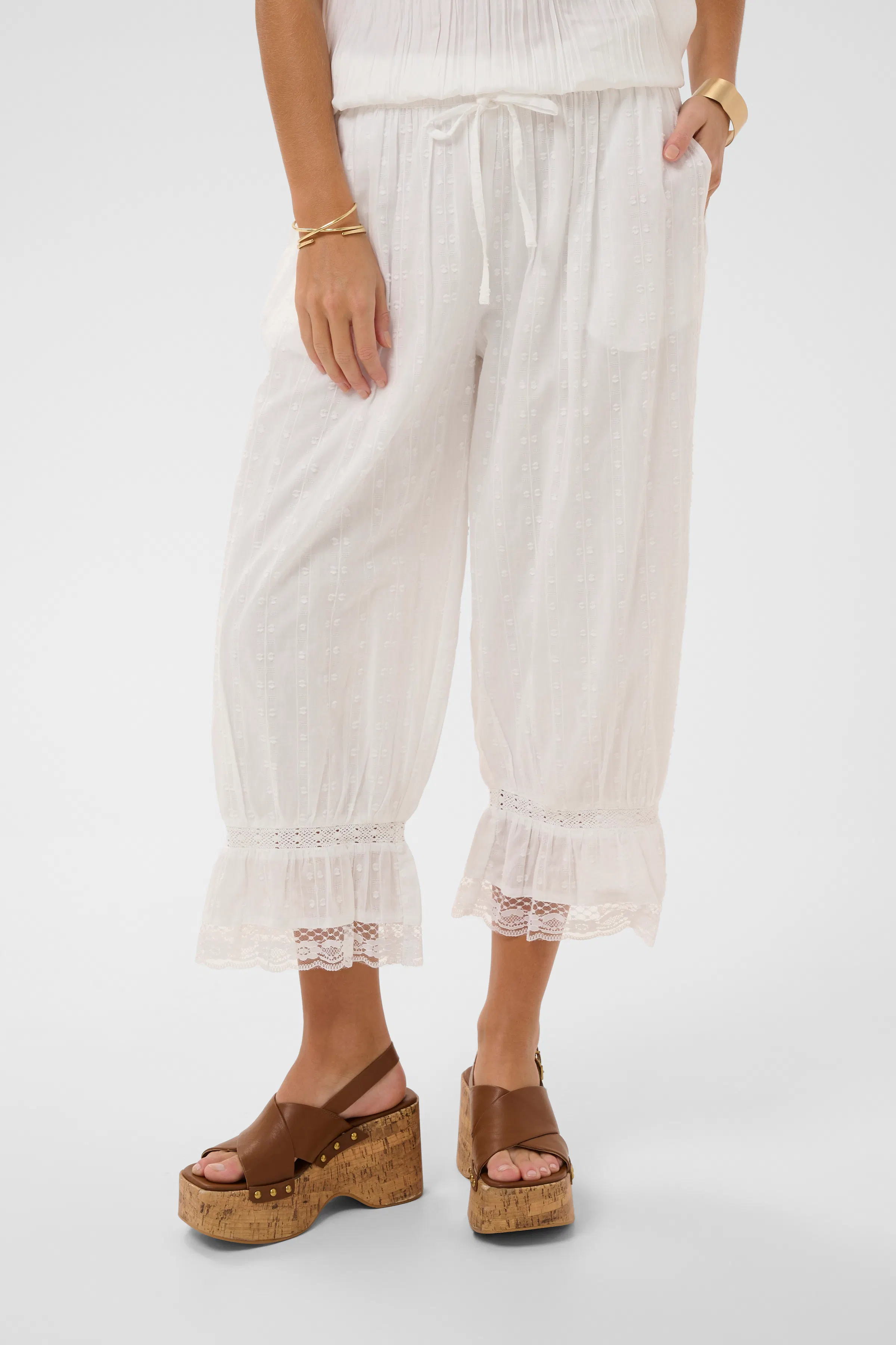 CRSereni Trousers LOOKBOOK FRONT 10615247-110602