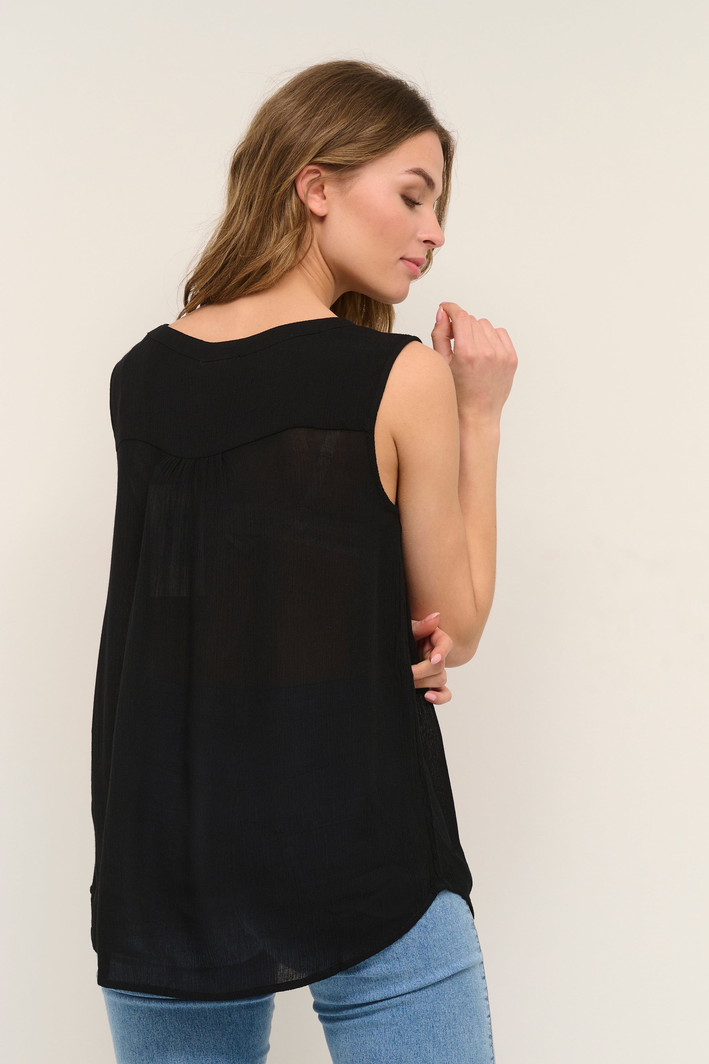 Amber Bluse LOOKBOOK BACK 501035-50600