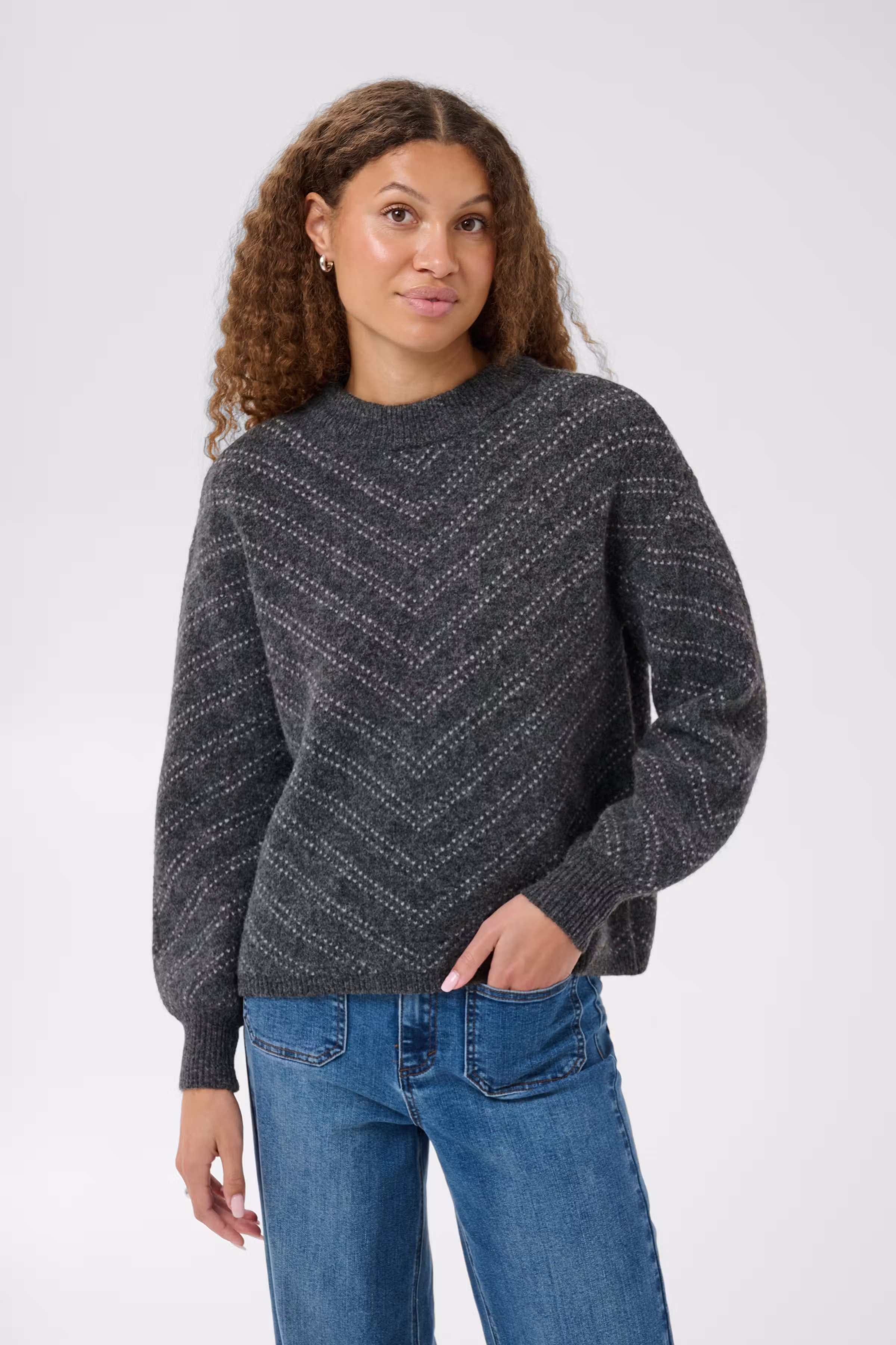 KAhillery Pullover LOOKBOOK FRONT 10512562-1000114