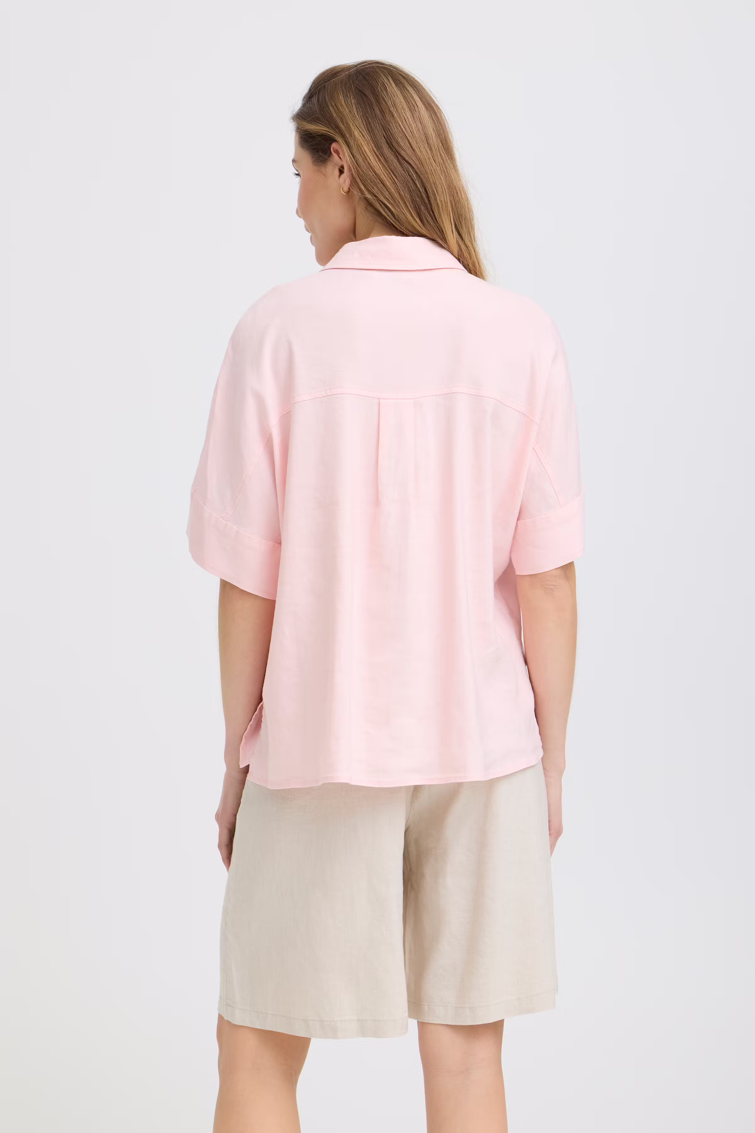 PZLUCA Shirt LOOKBOOK BACK 50210426-132004