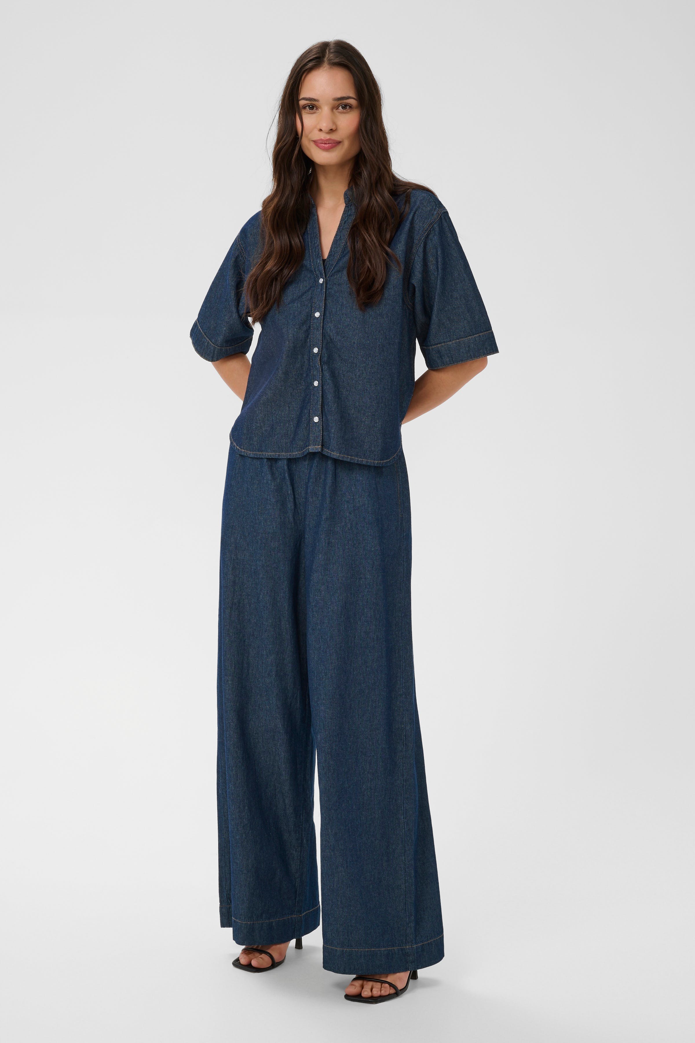 KAjade Hose LOOKBOOK FRONT 10511715-107709