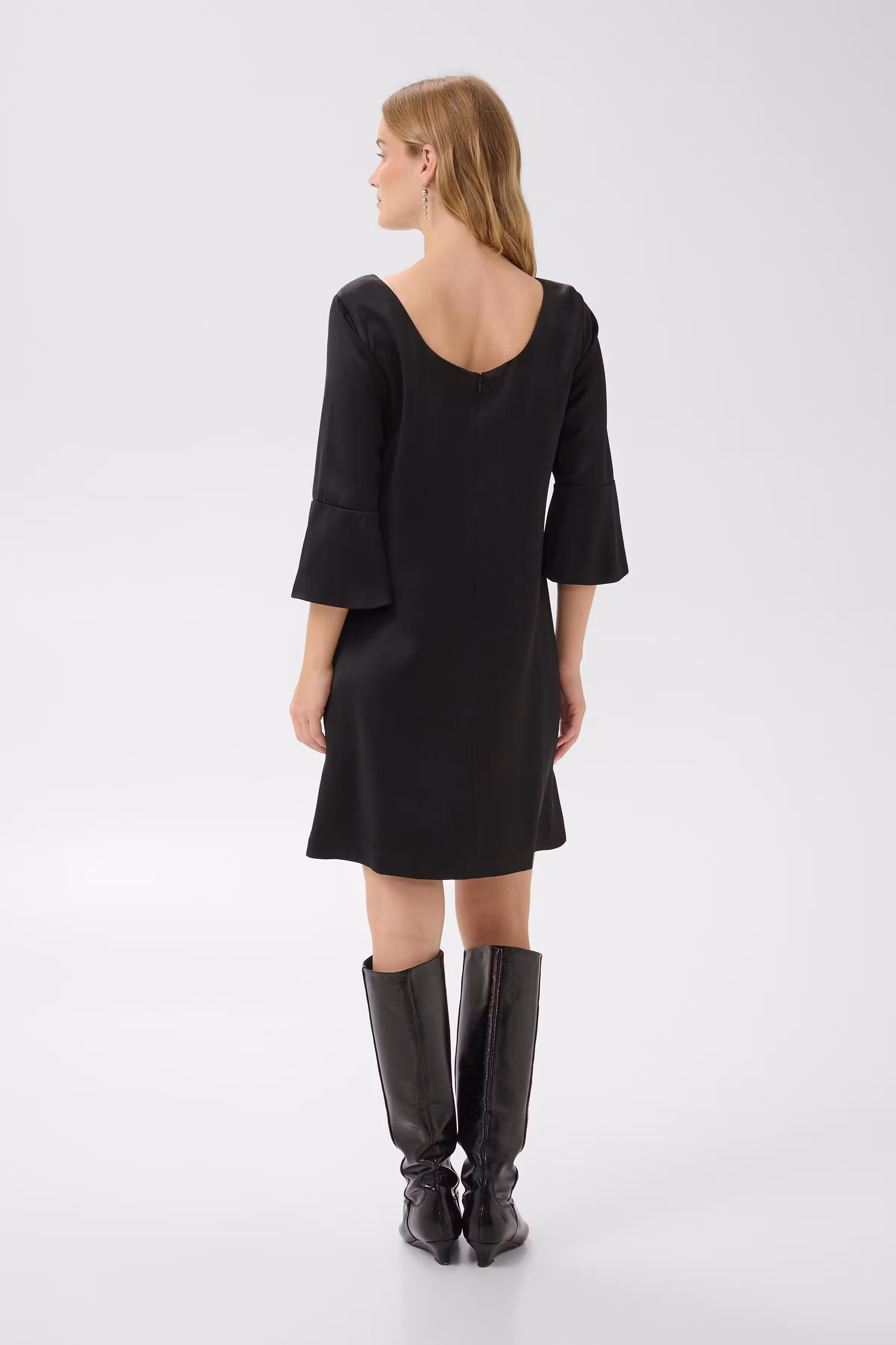 DalaiPW Klänning LOOKBOOK BACK 30310928-194008