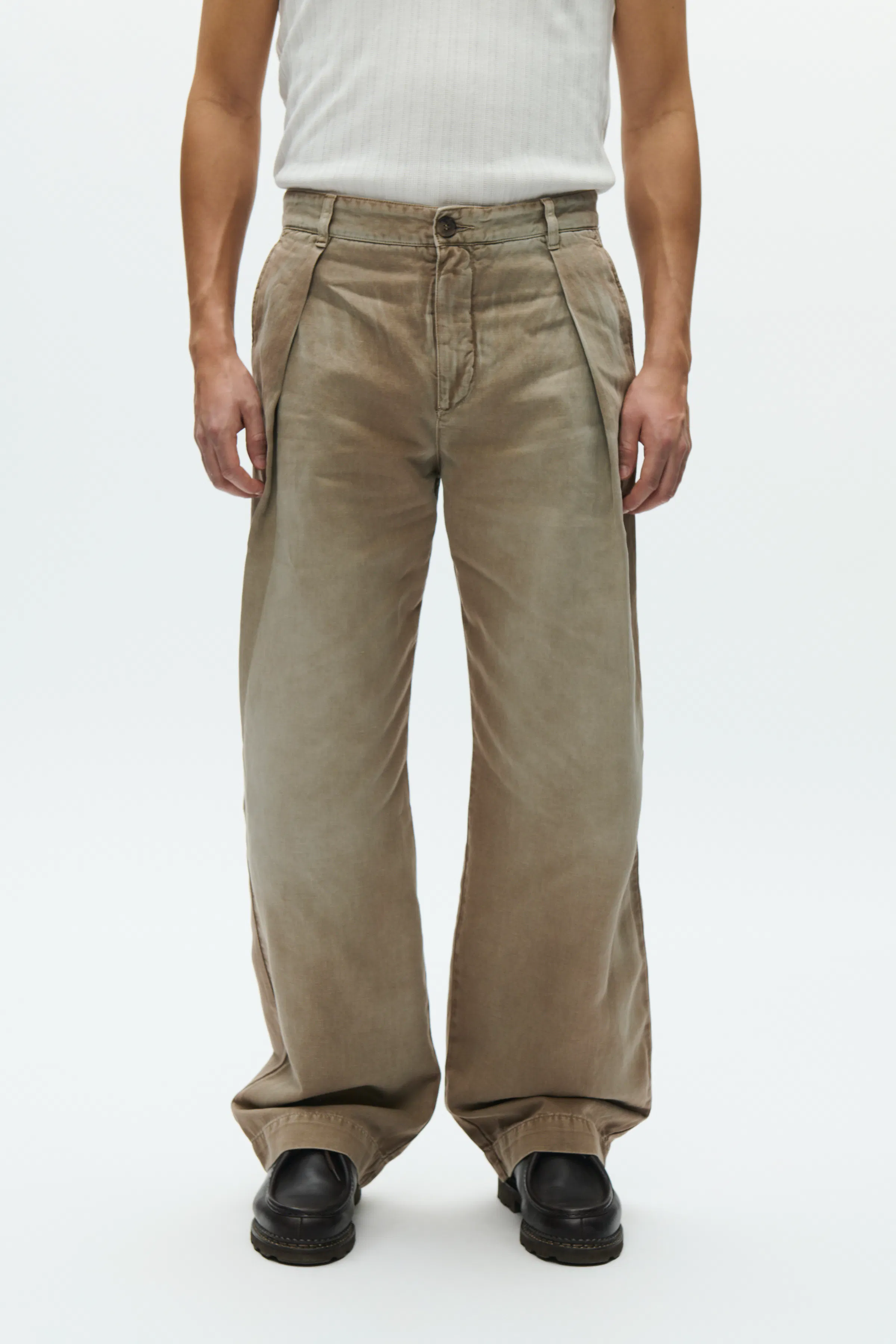 WWFraser LOOKBOOK FRONT 30250174-W2536