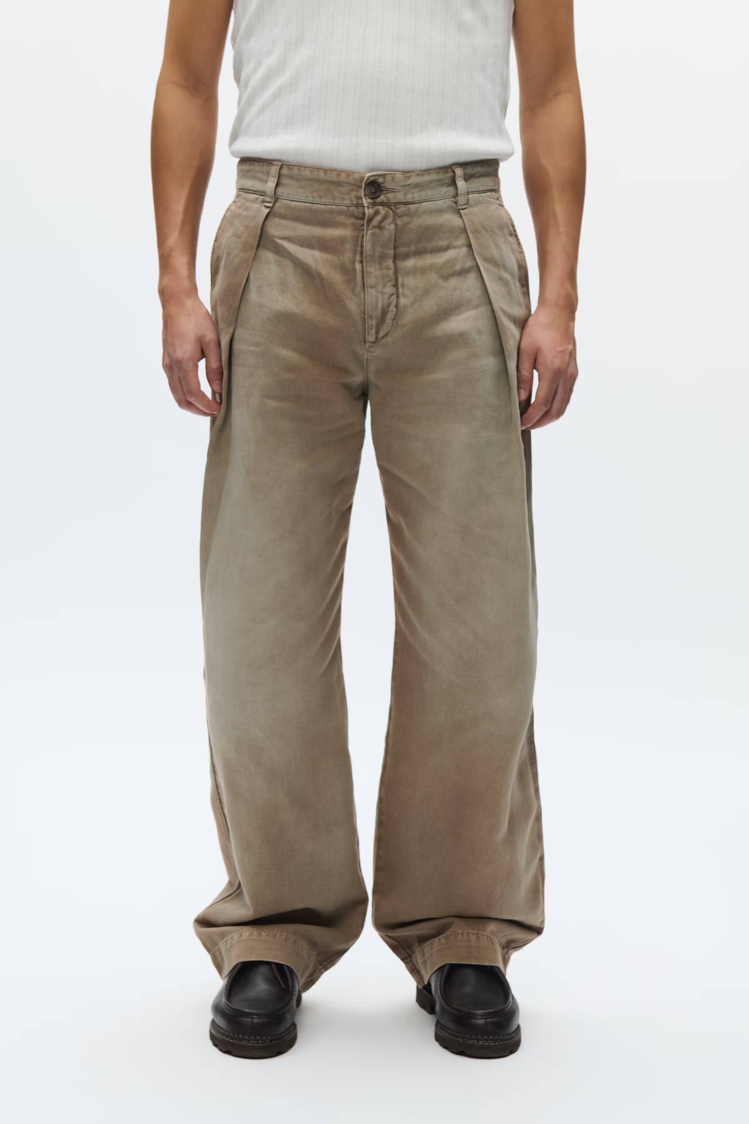 WWFraser LOOKBOOK FRONT 30250174-W2536