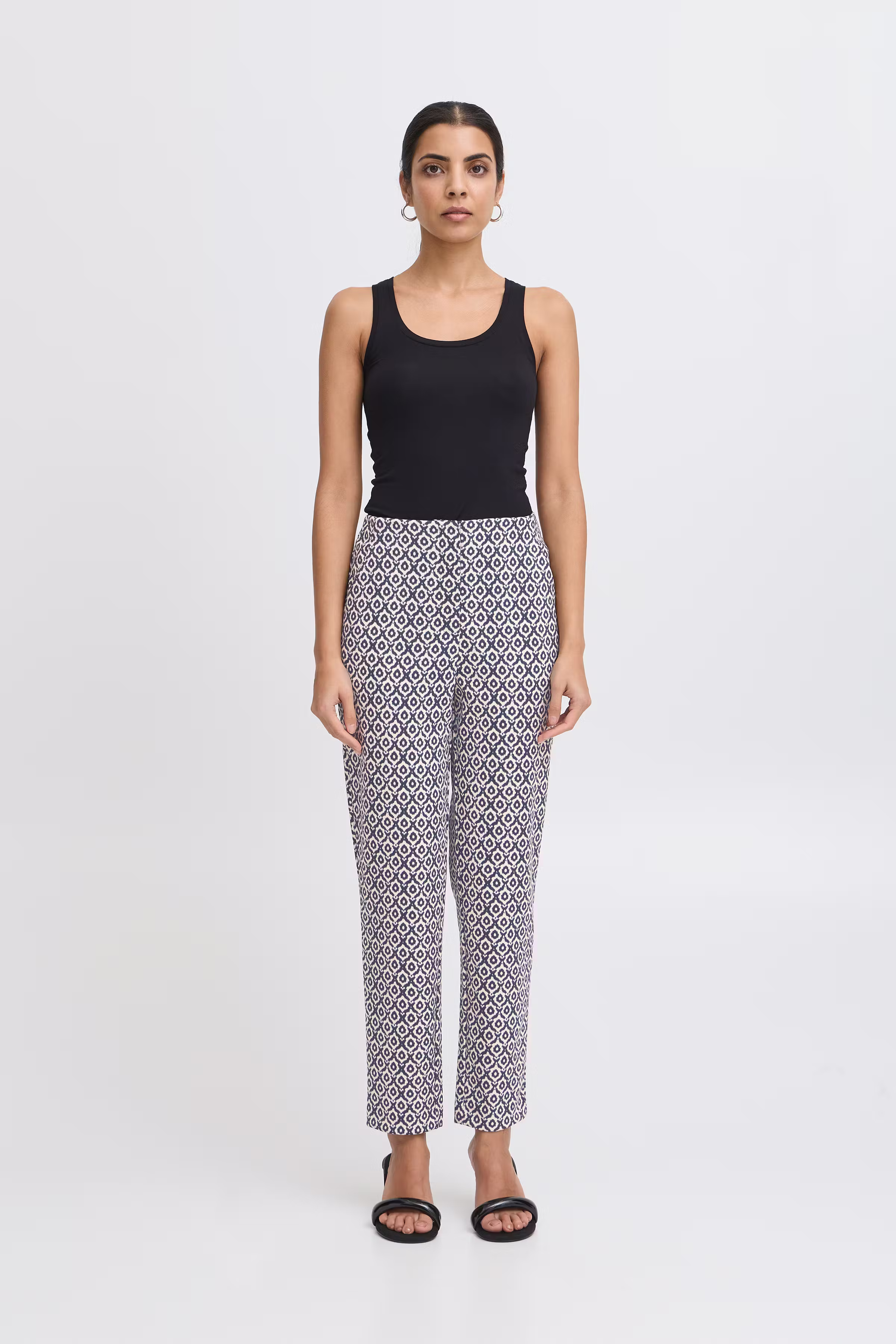 IHKATE Casual pants LOOKBOOK FRONT 20123020-204483