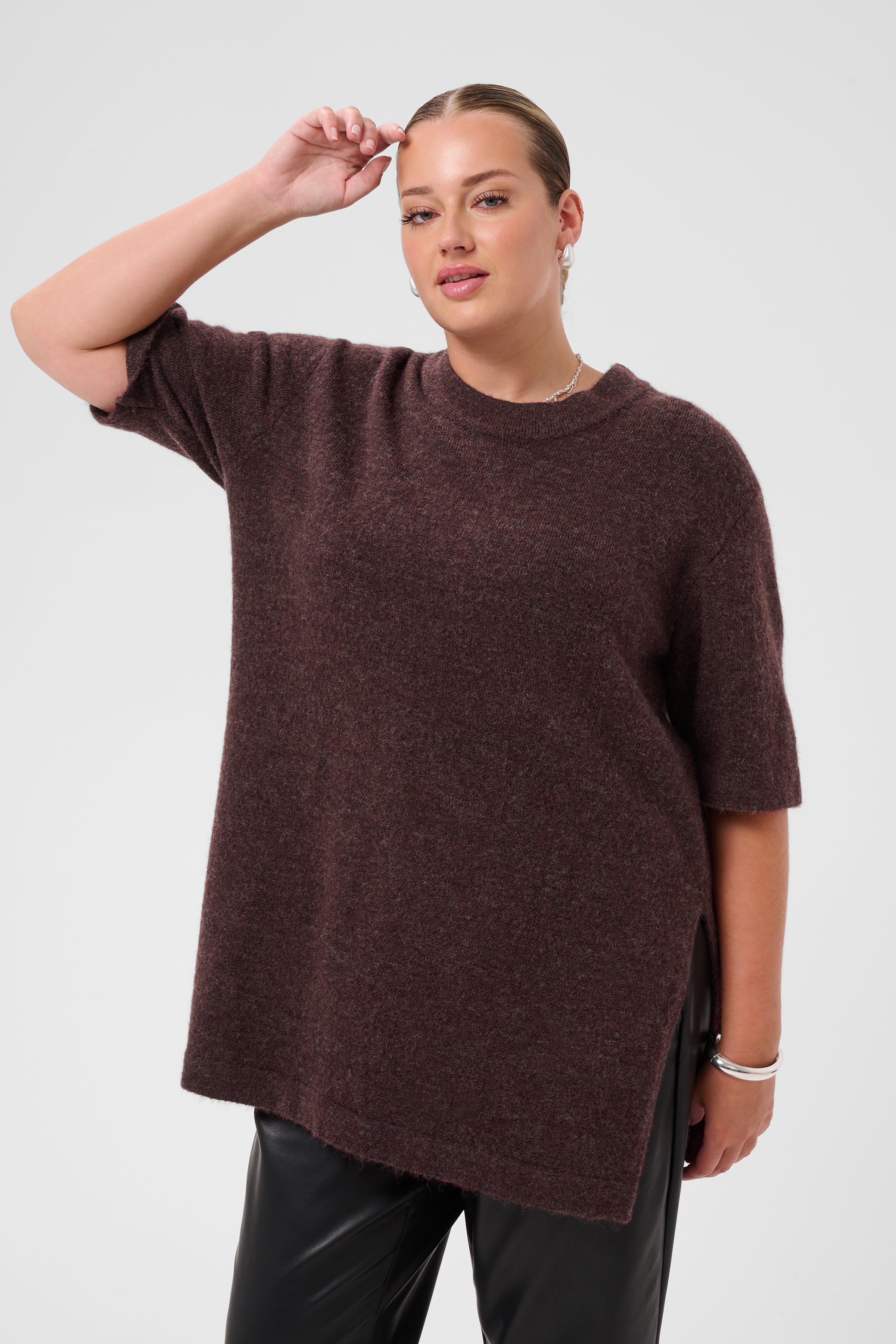KCniela Pullover LOOKBOOK FRONT 10583700-1916191