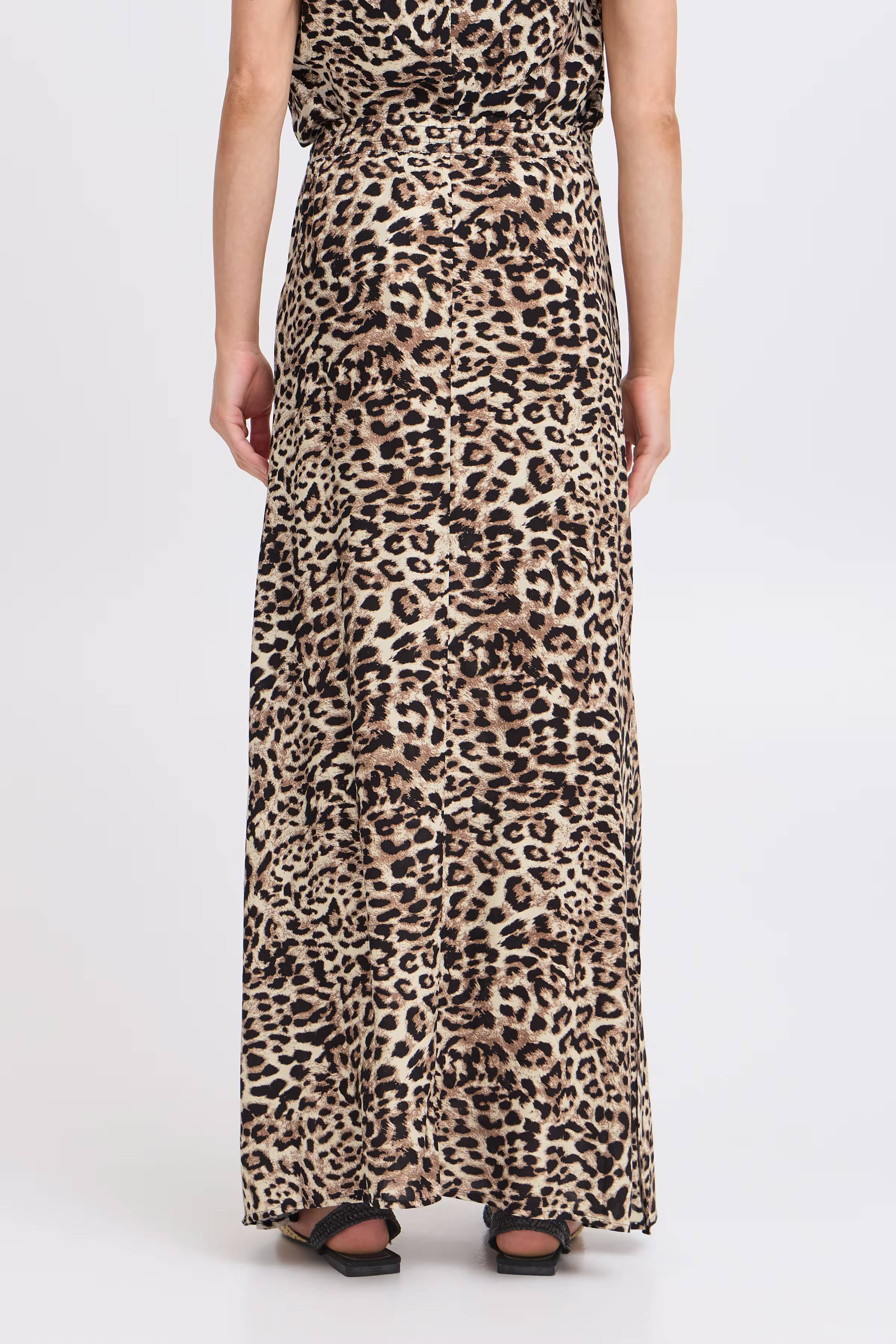 BYMMJOELLA Kjol LOOKBOOK BACK 20816523-204522