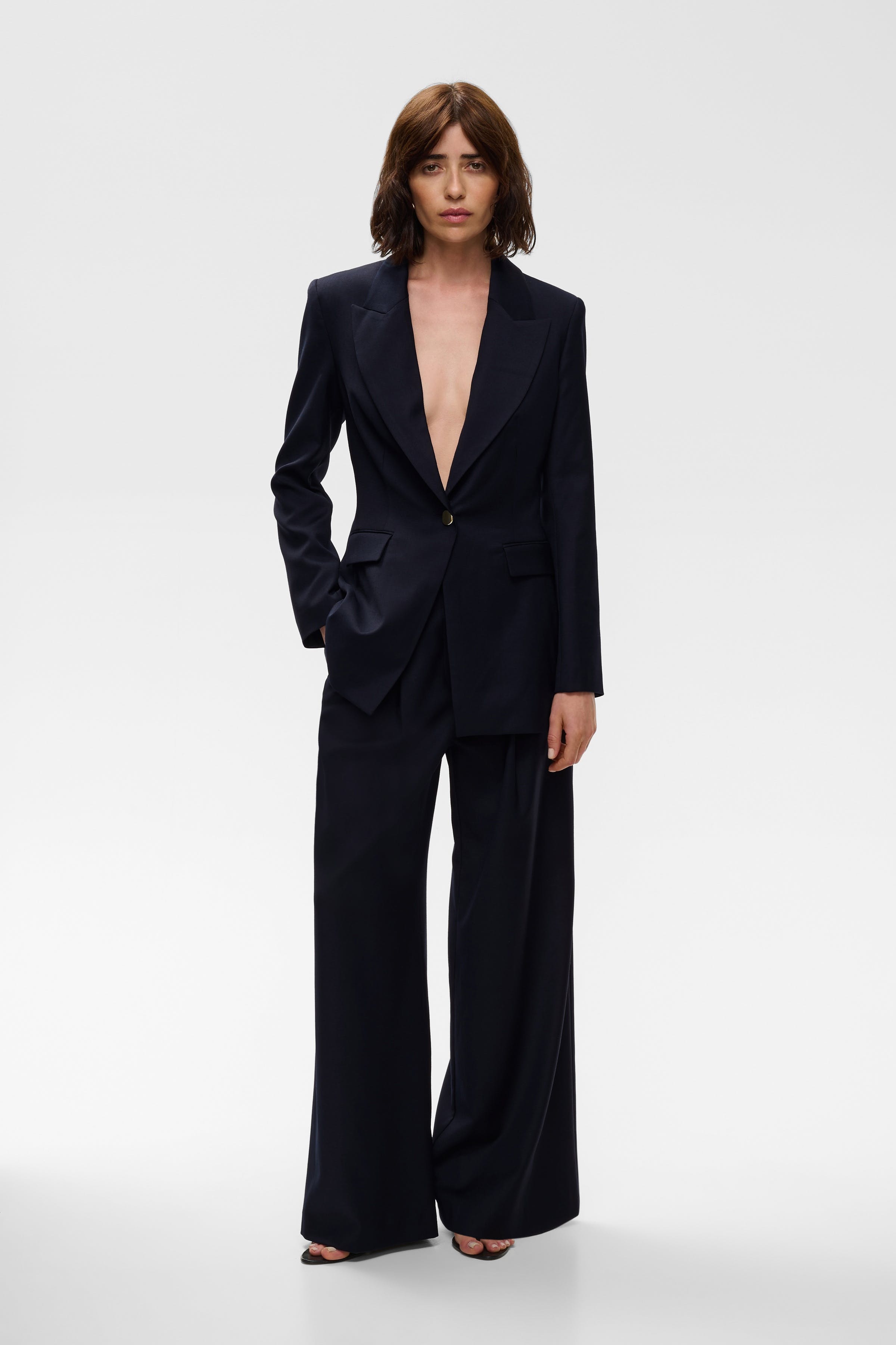 IOJolanka Blazer LOOKBOOK FRONT 30600052-BL900