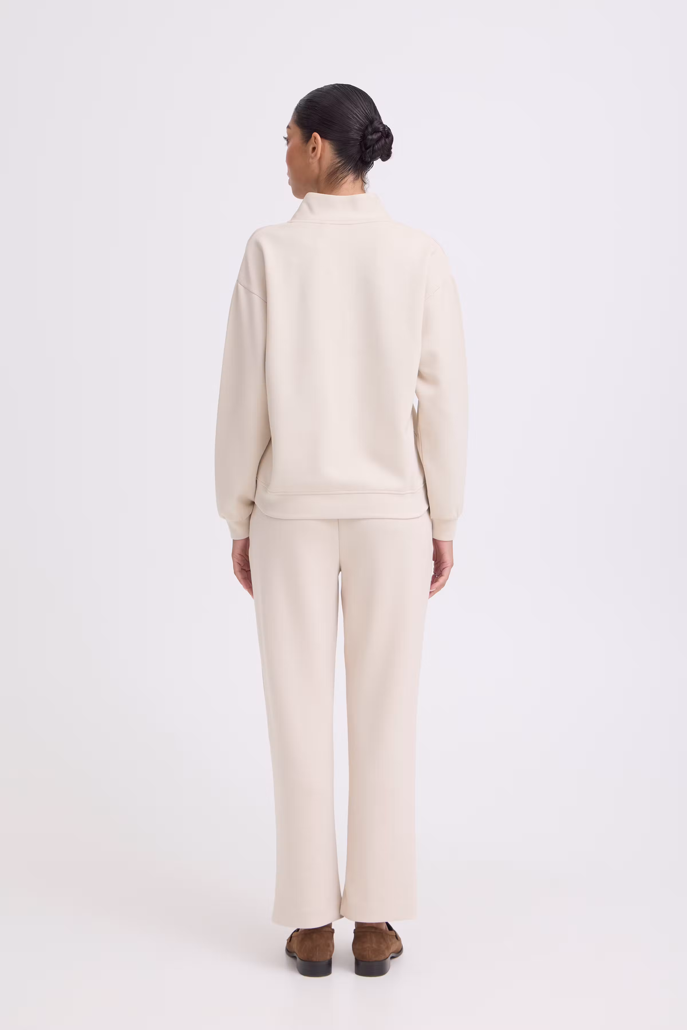 BYPUSTI Sweatshirt LOOKBOOK BACK 20819663-130401