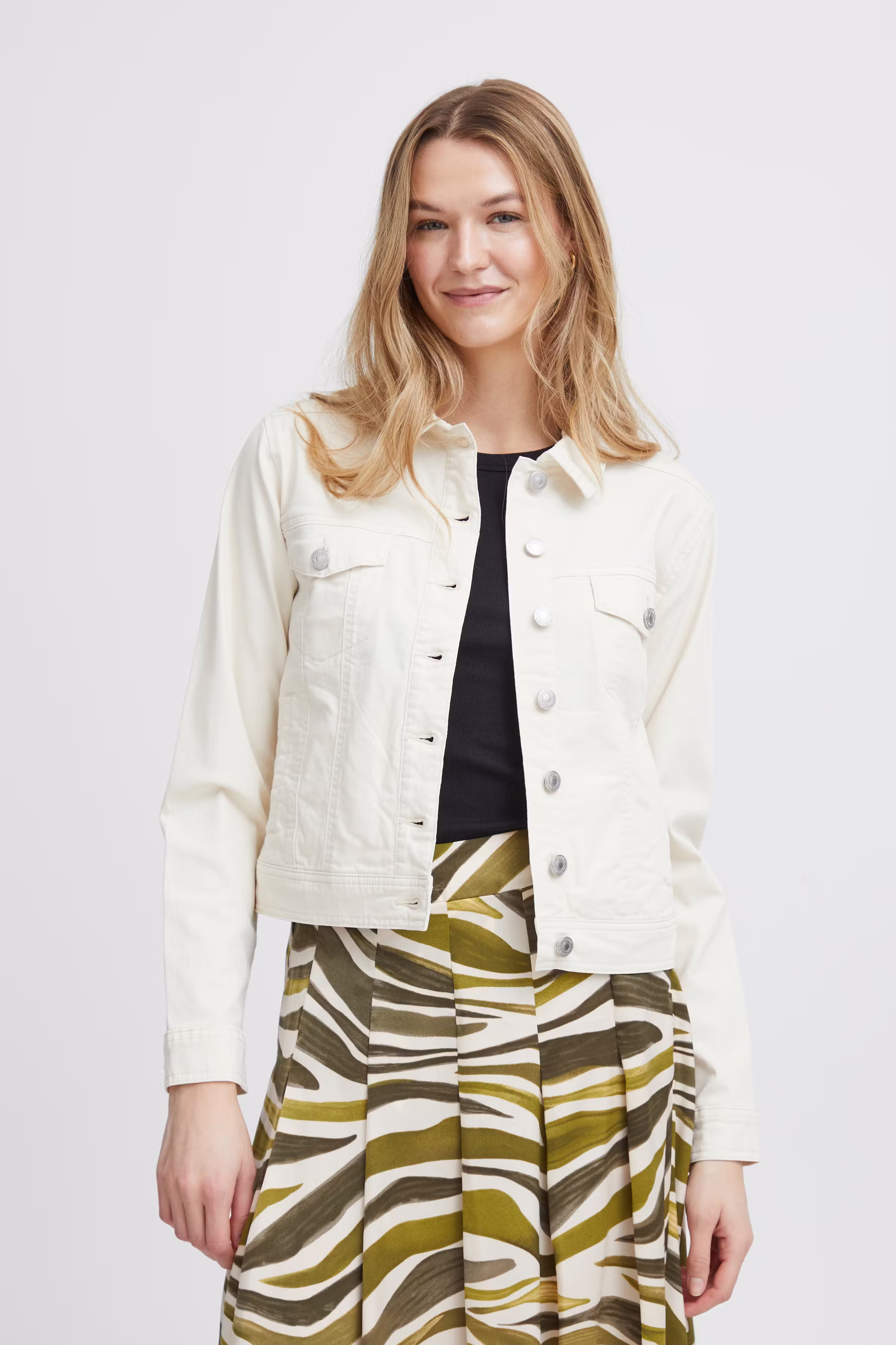 FRVOTWILL Casual jakke LOOKBOOK FRONT 20609189-120602