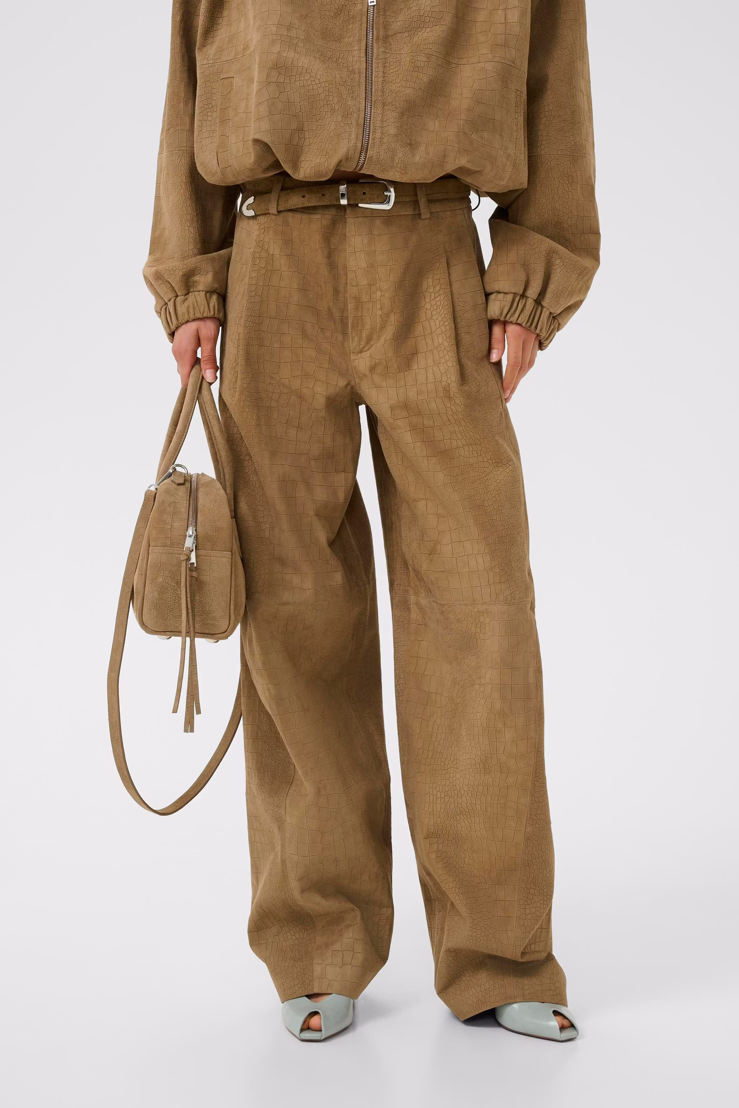 GZestelle Ruskindsbukser LOOKBOOK FRONT 10911115-181022