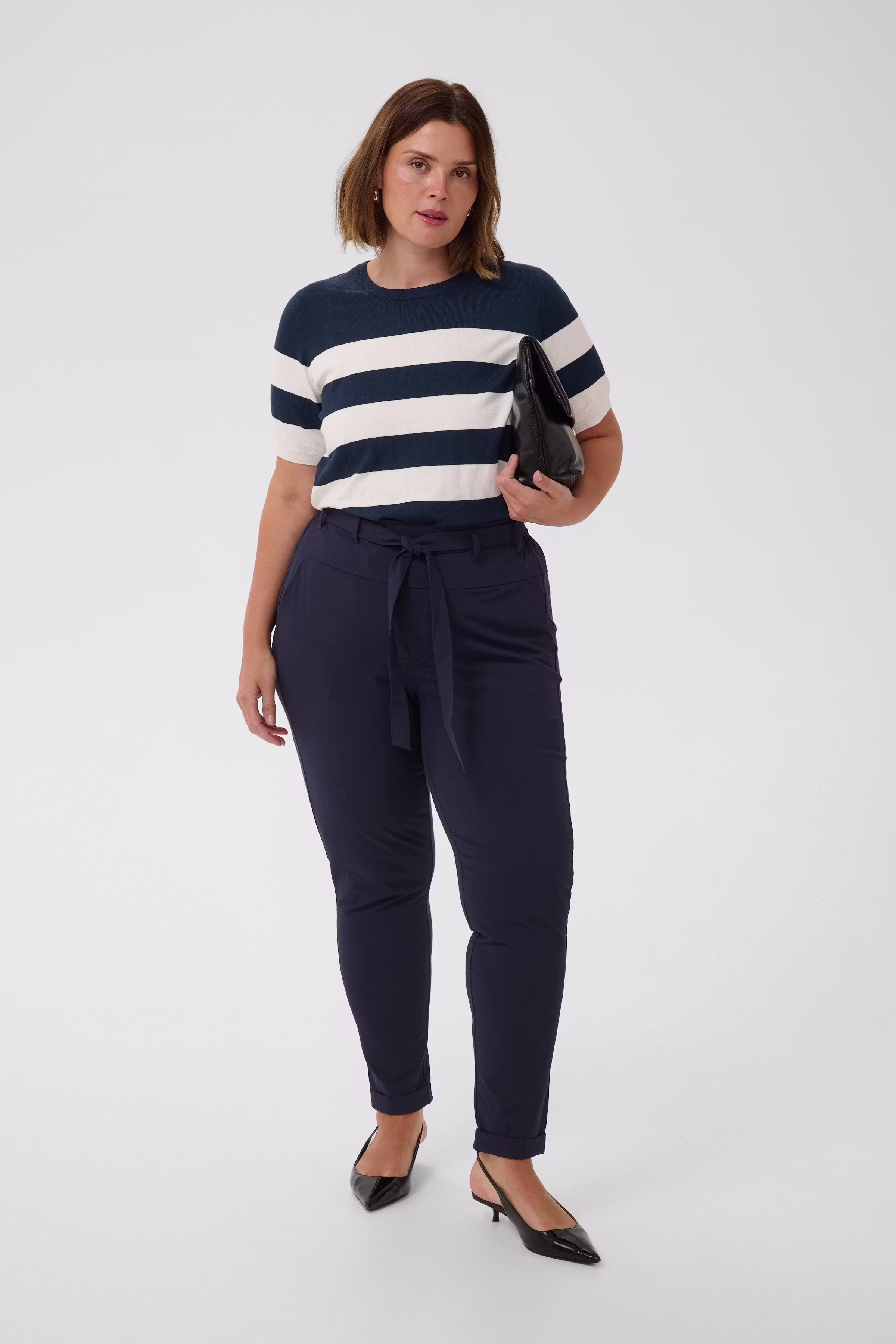 KCjia Hose LOOKBOOK FRONT 10580008-52737