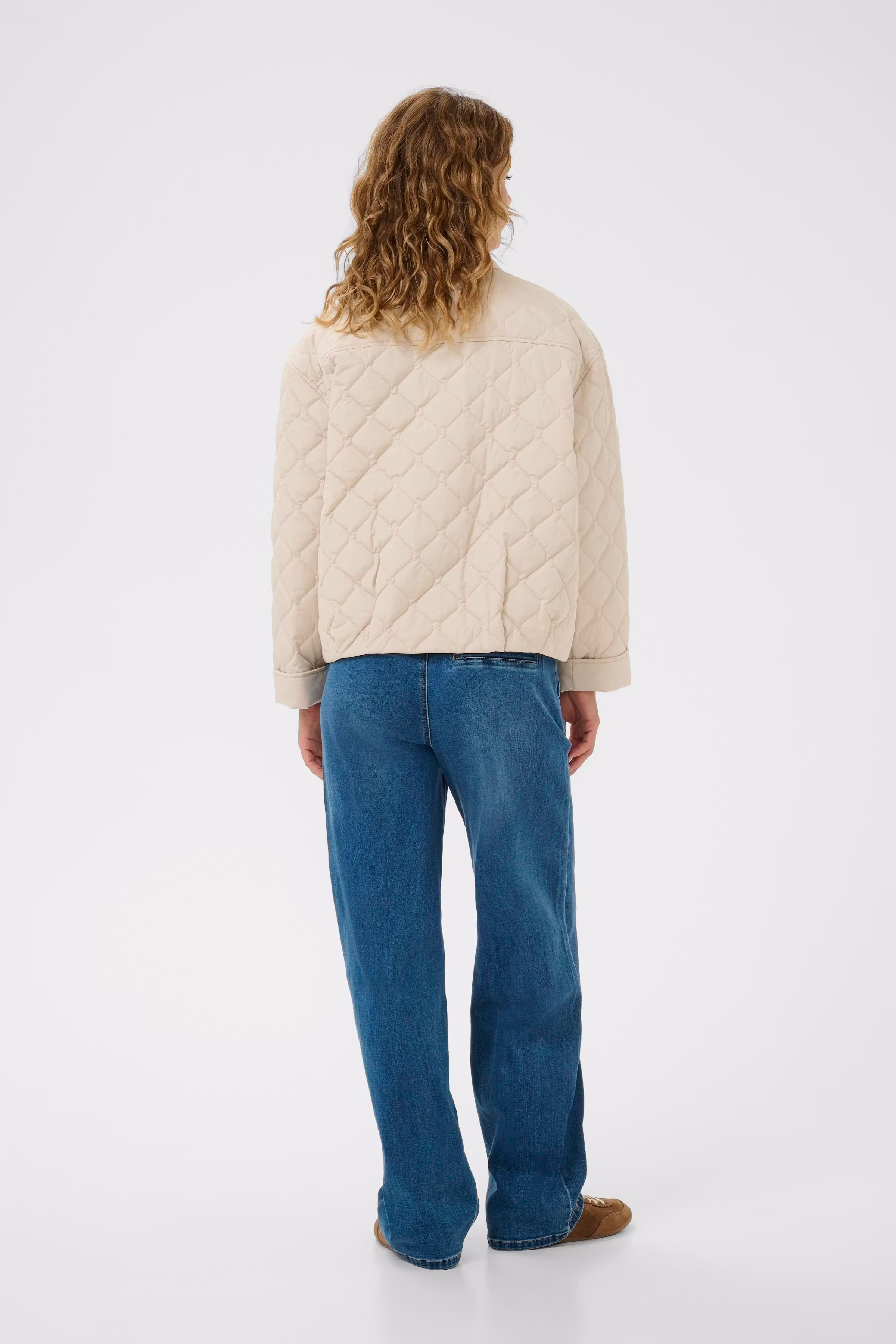 CRArwen Oberbekleidung LOOKBOOK BACK 10614600-130401