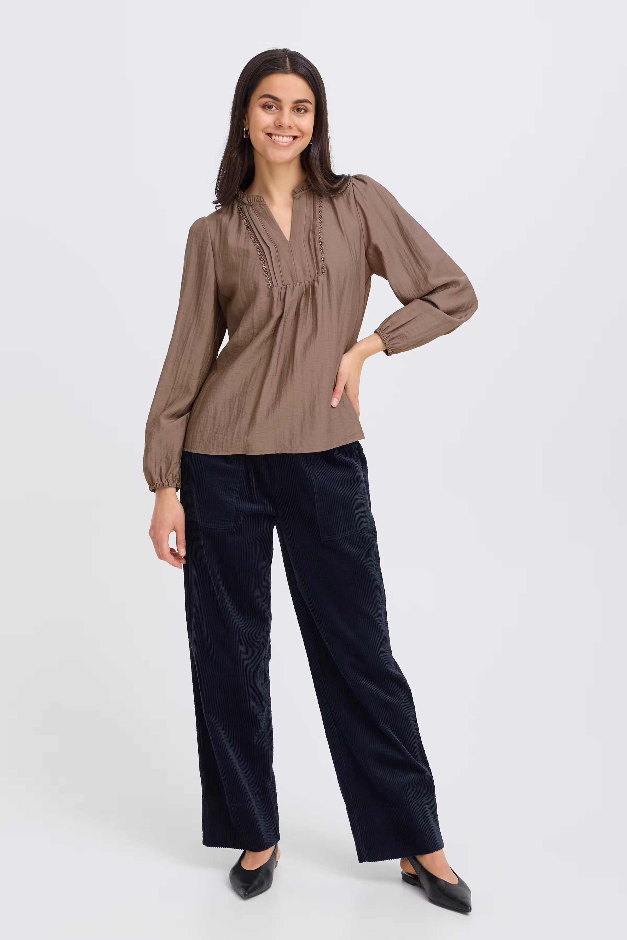 FRGIDA Bluse LOOKBOOK FRONT 20618199-181210
