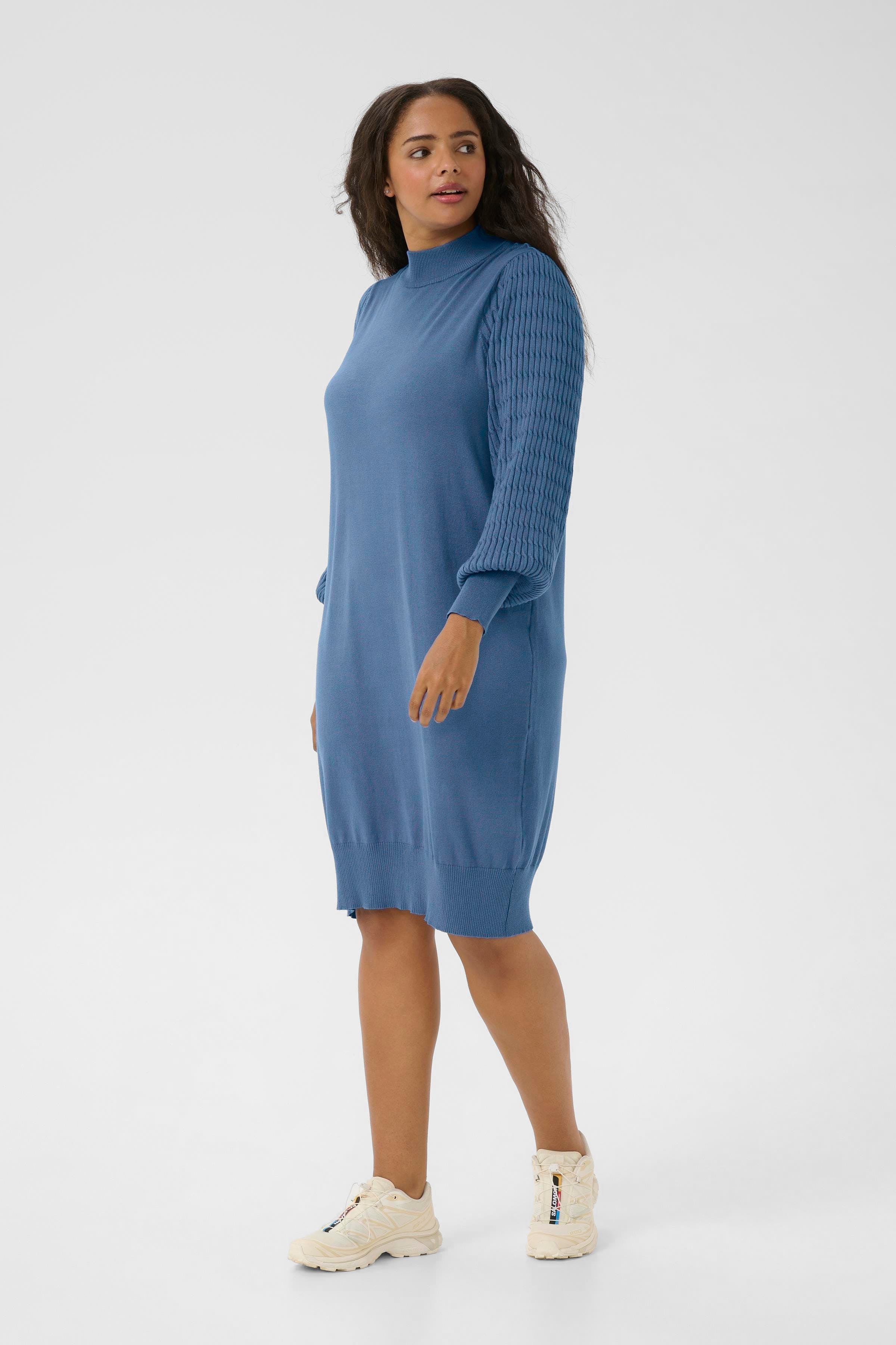 KClini Dress LOOKBOOK FRONT 10582597-184028