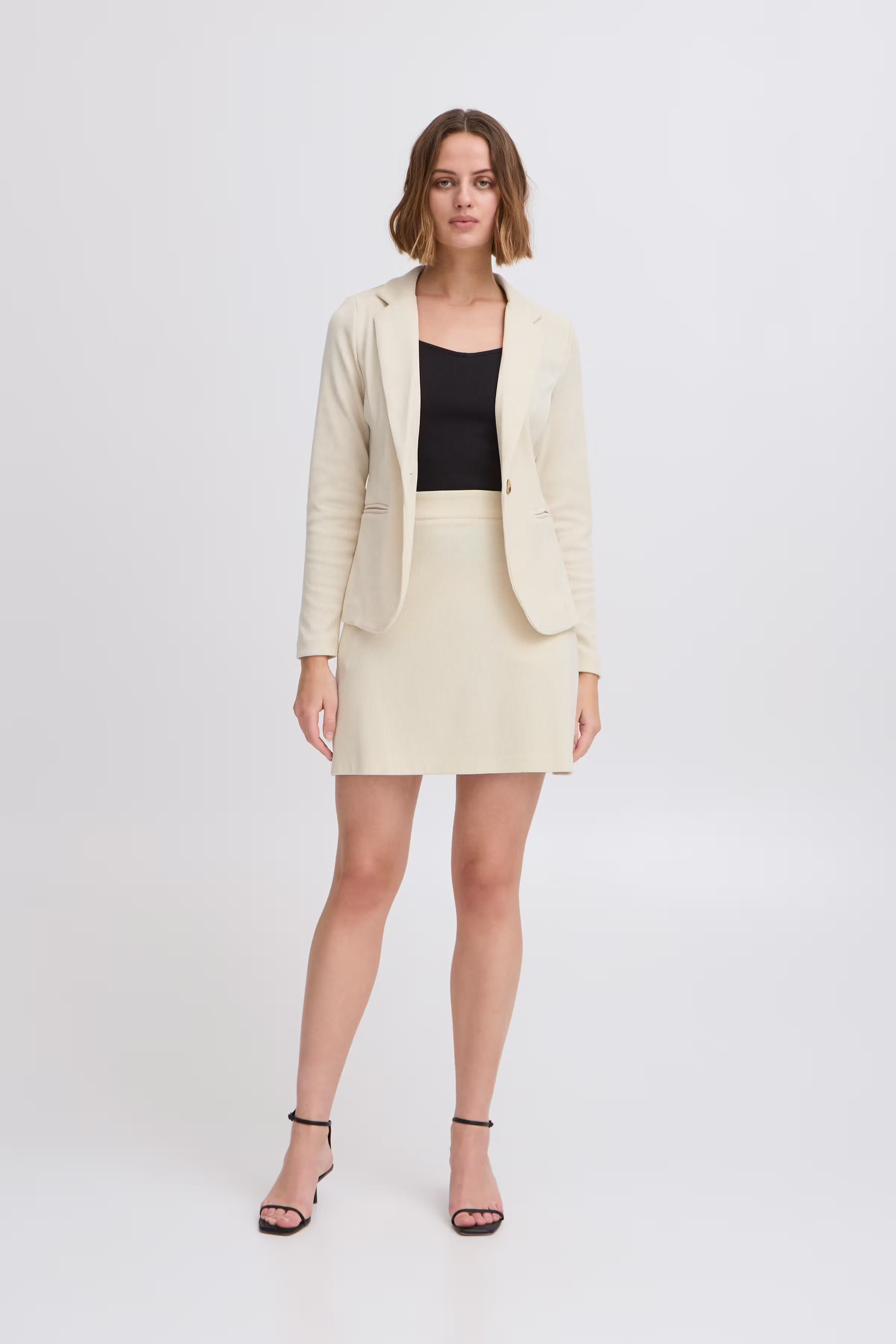 Skjørt LOOKBOOK FRONT 20122431-124301