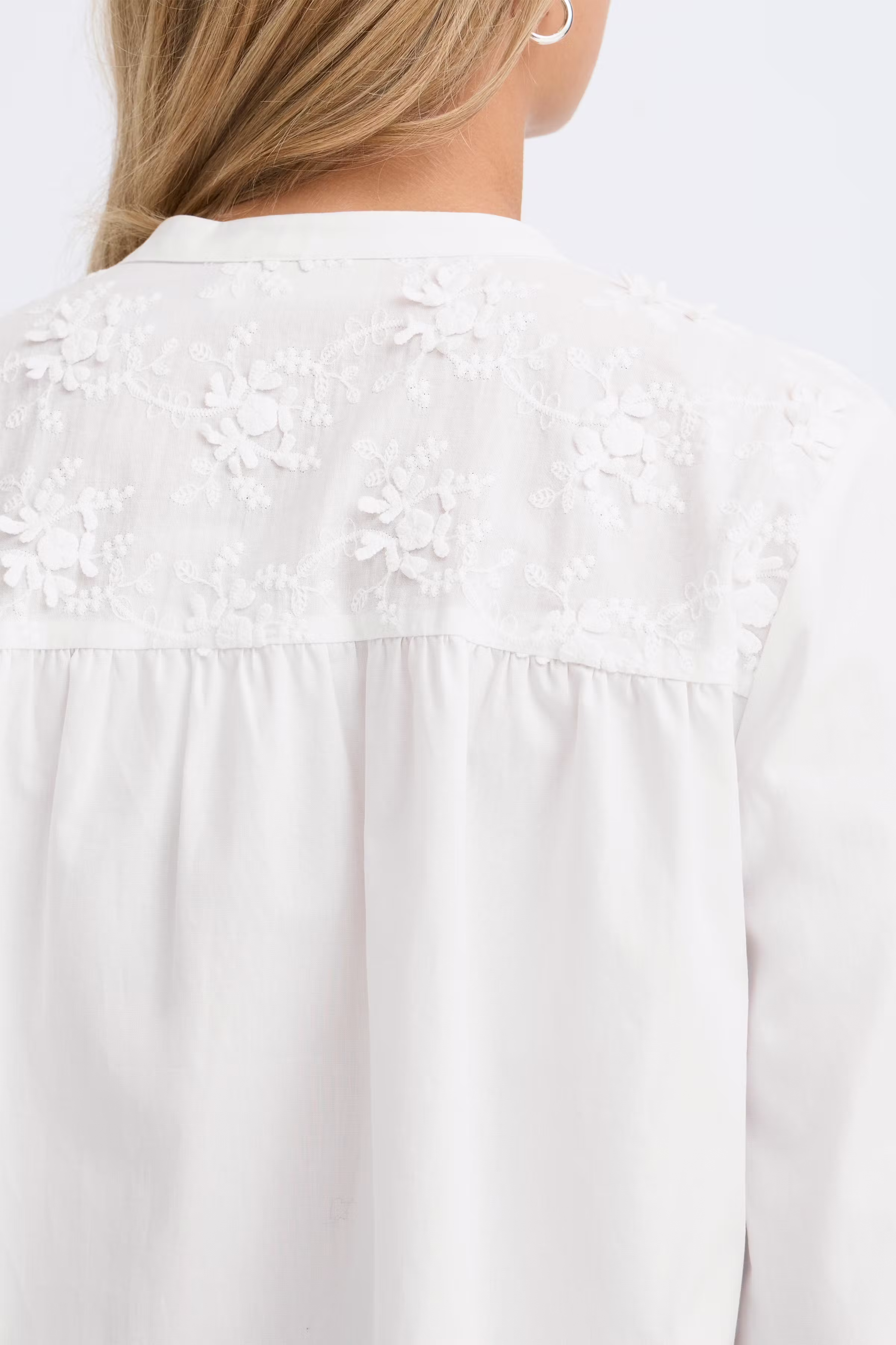 FROBBIE Overhemd LOOKBOOK DETAIL 20617433-114800