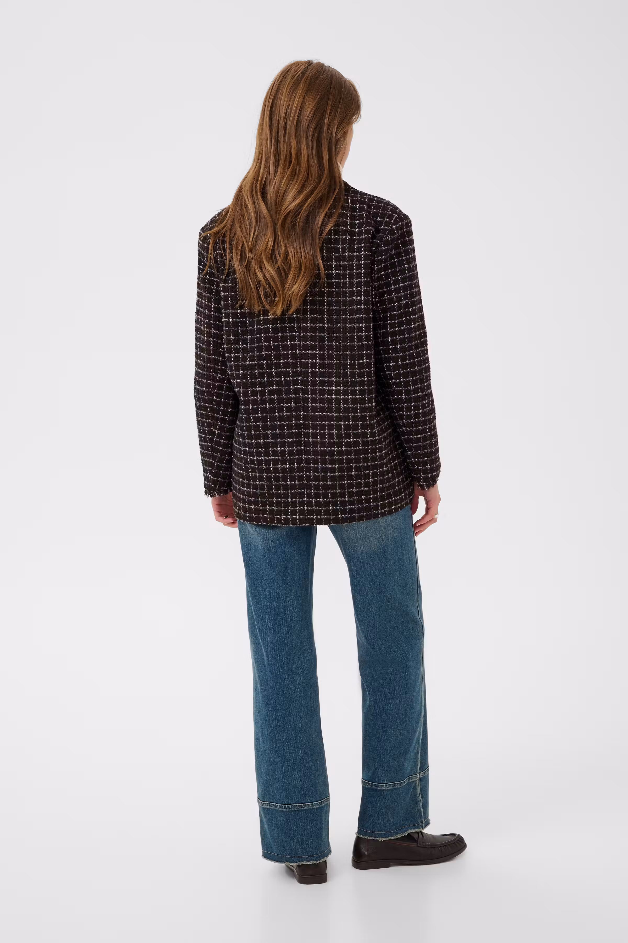 UttaSZ Mantel LOOKBOOK BACK 30515576-190912