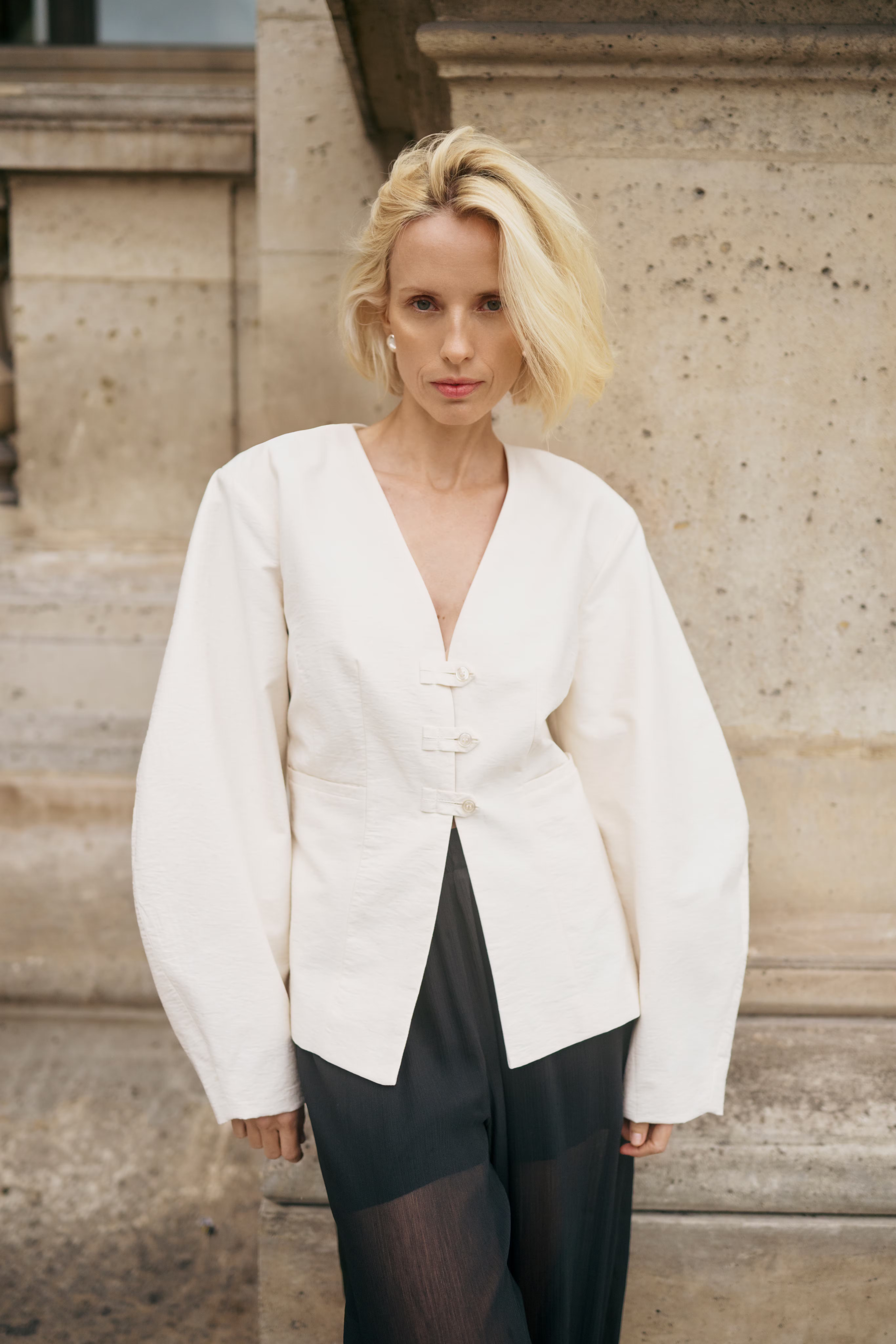 KBEmery Blazer LOCATION NONE 10105897-110103