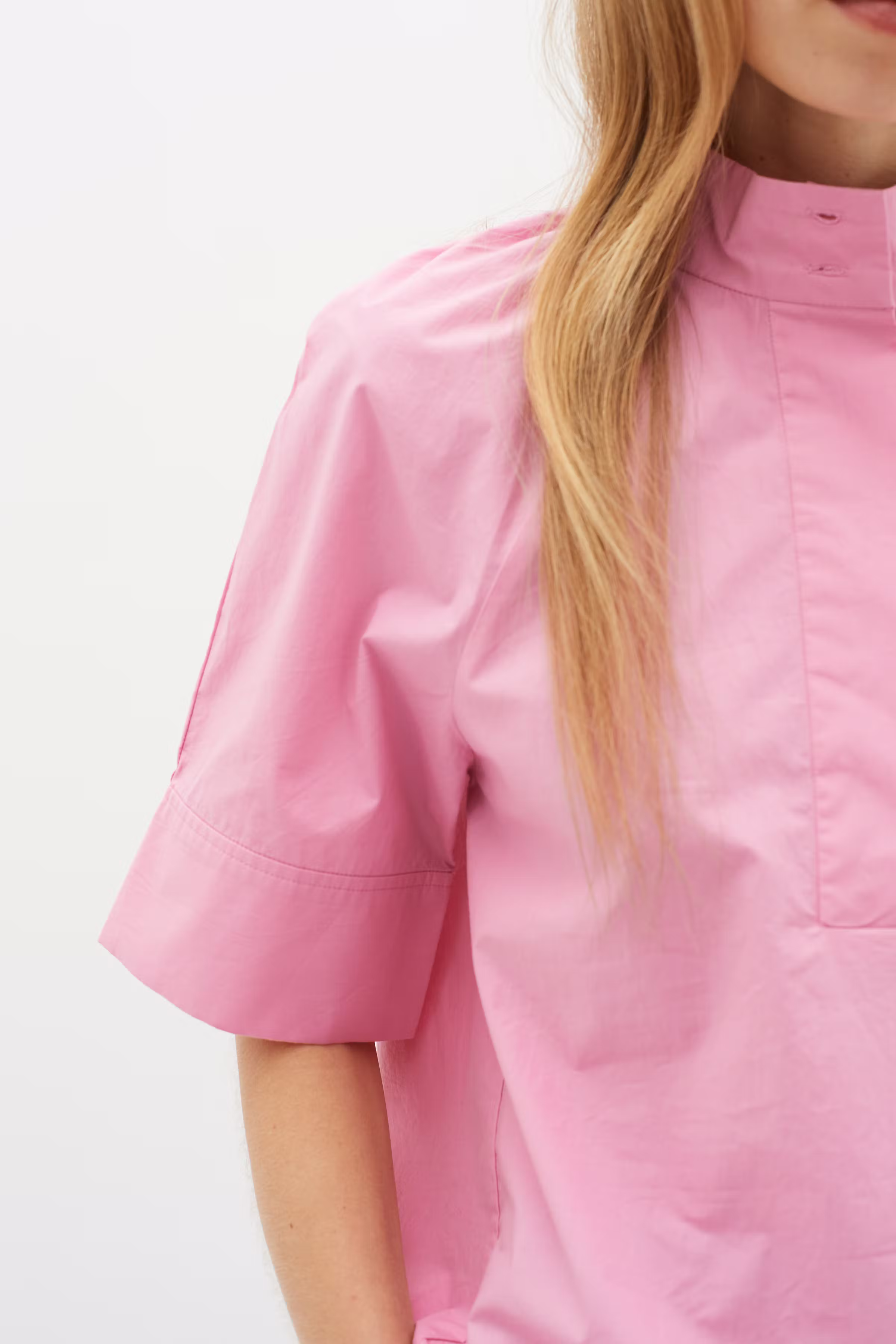 MerlissaIW short sleeve Shirt LOOKBOOK DETAIL 30109675-162215