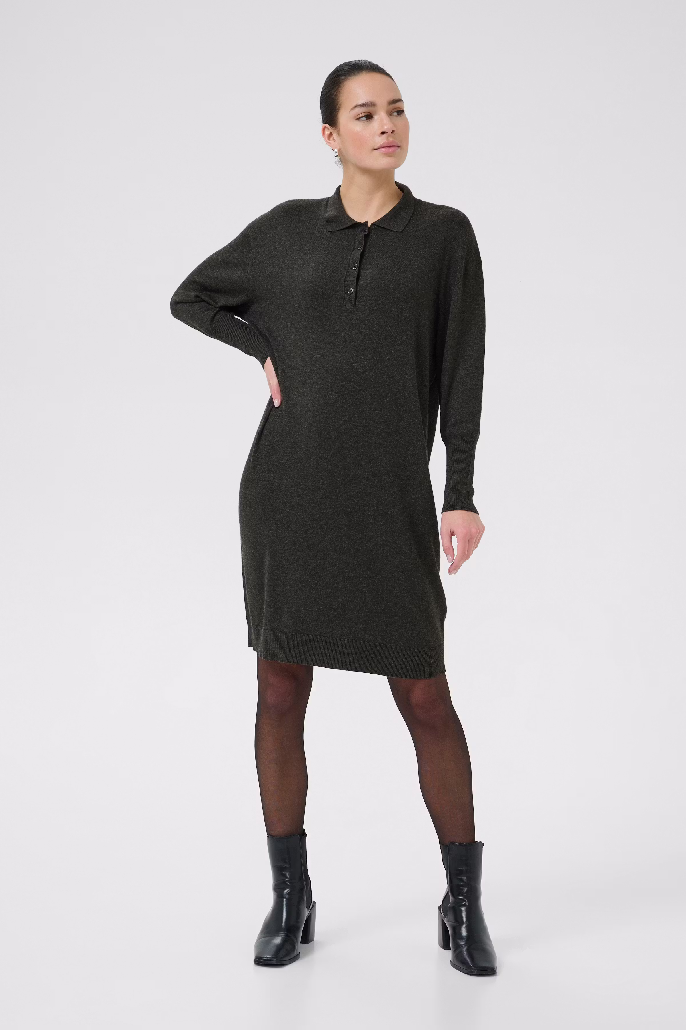 KAlizza Kleid LOOKBOOK FRONT 10510688-100125