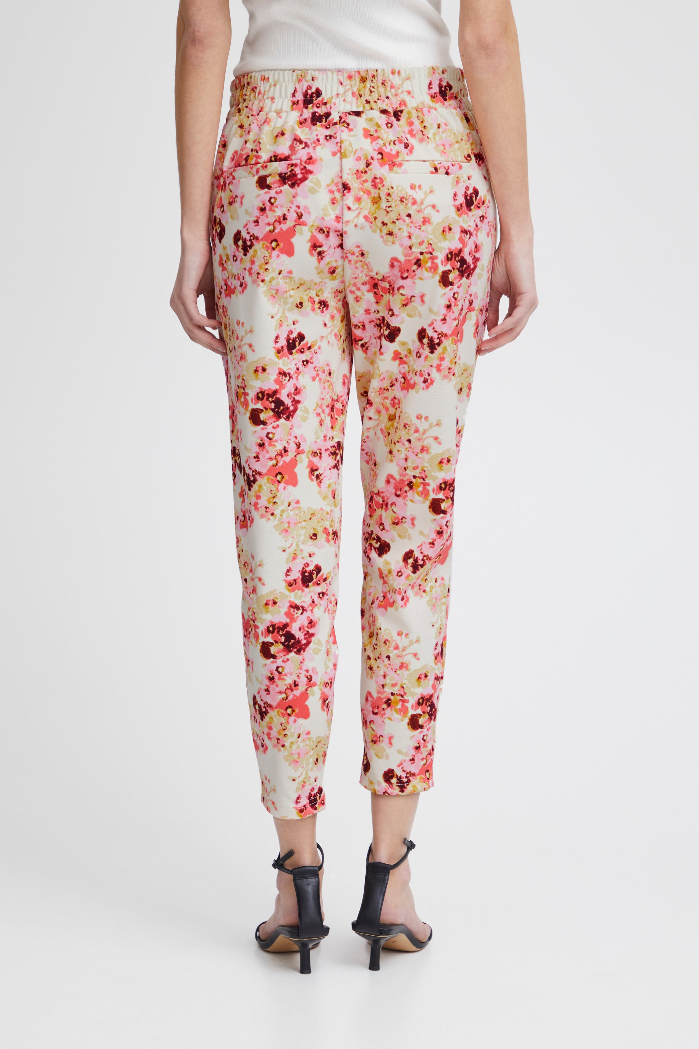 IHKATE Trousers LOOKBOOK BACK 20121147-203042