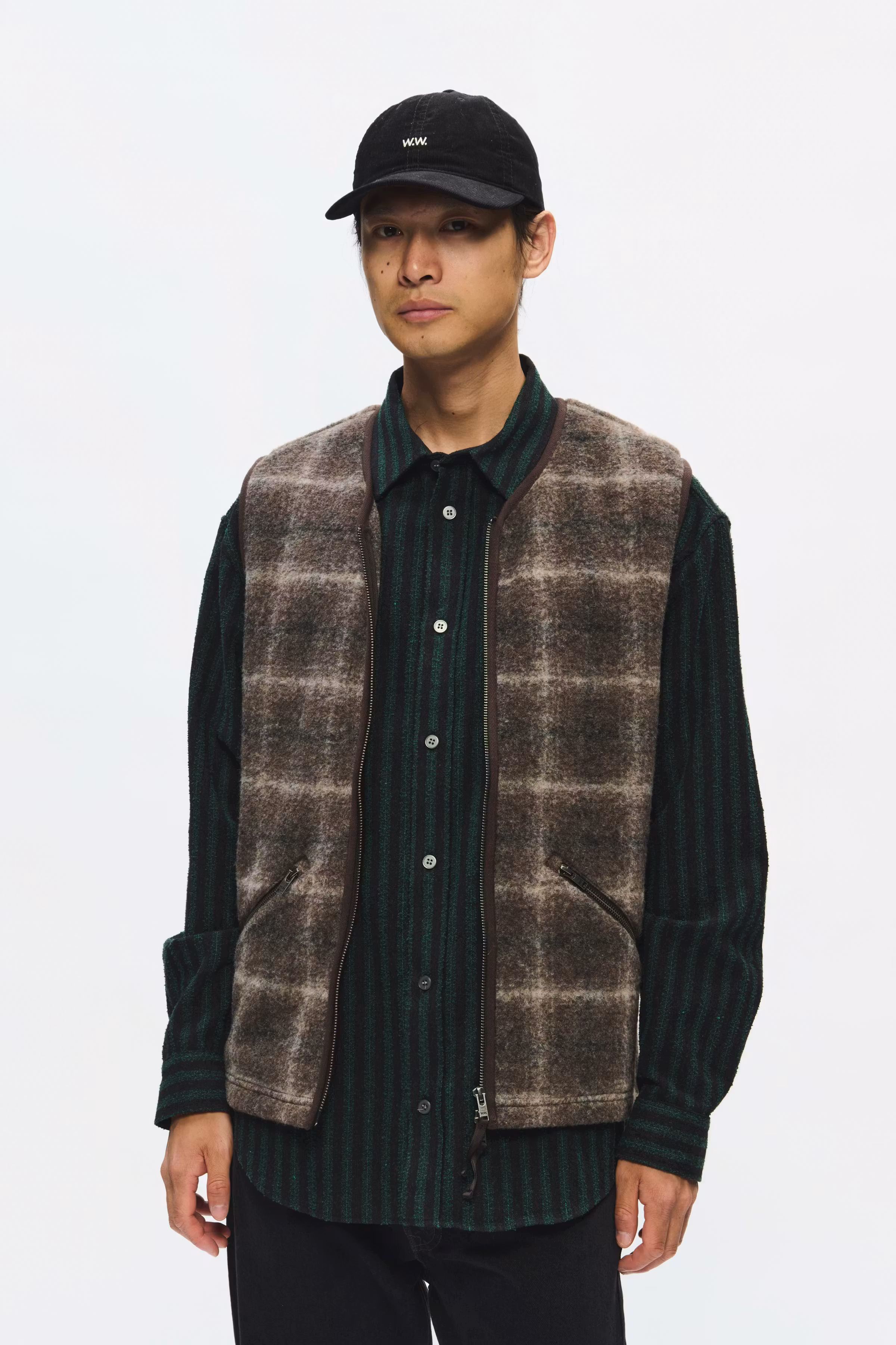 WWEik Weste LOOKBOOK FRONT 30252252-304351