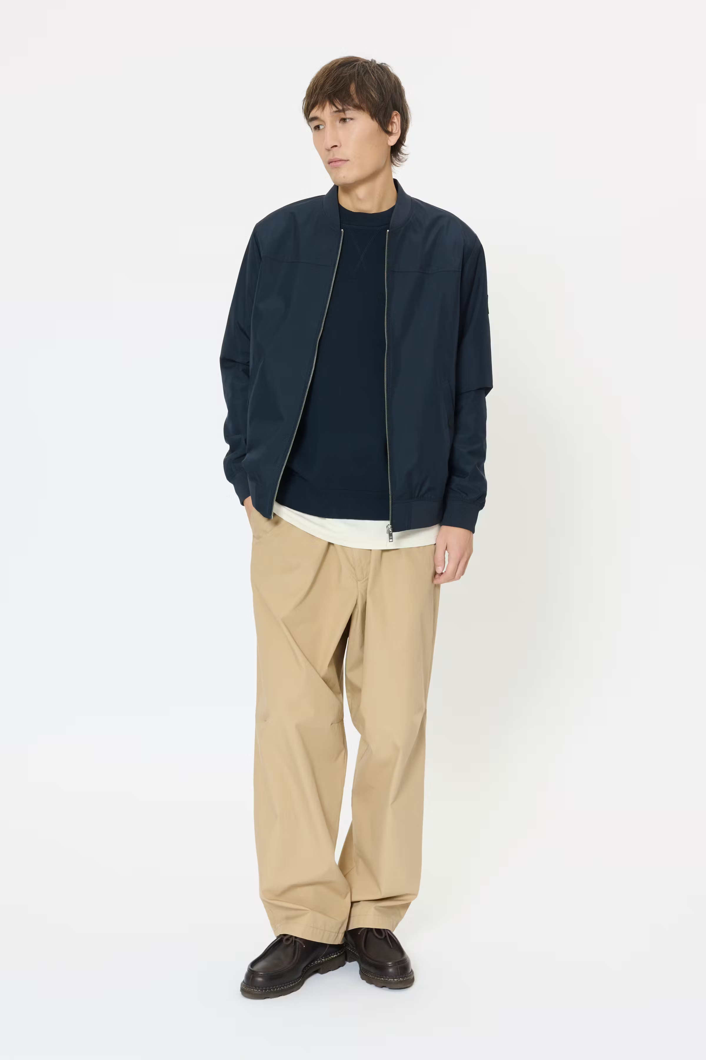 MAclay Bomber Jacket LOOKBOOK FRONT 30205869-194011