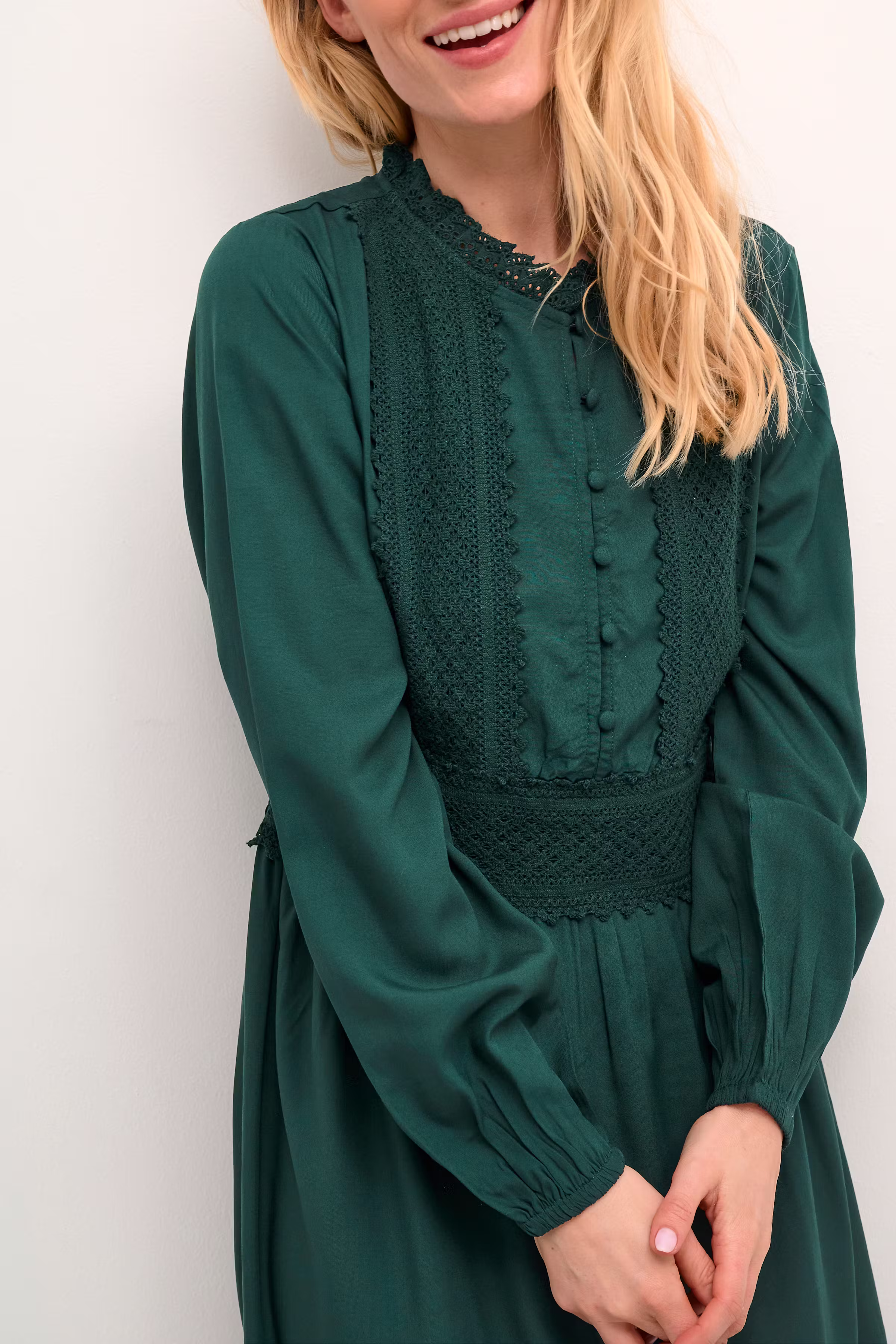 CRMilla Dress LOOKBOOK DETAIL 10611922-195320