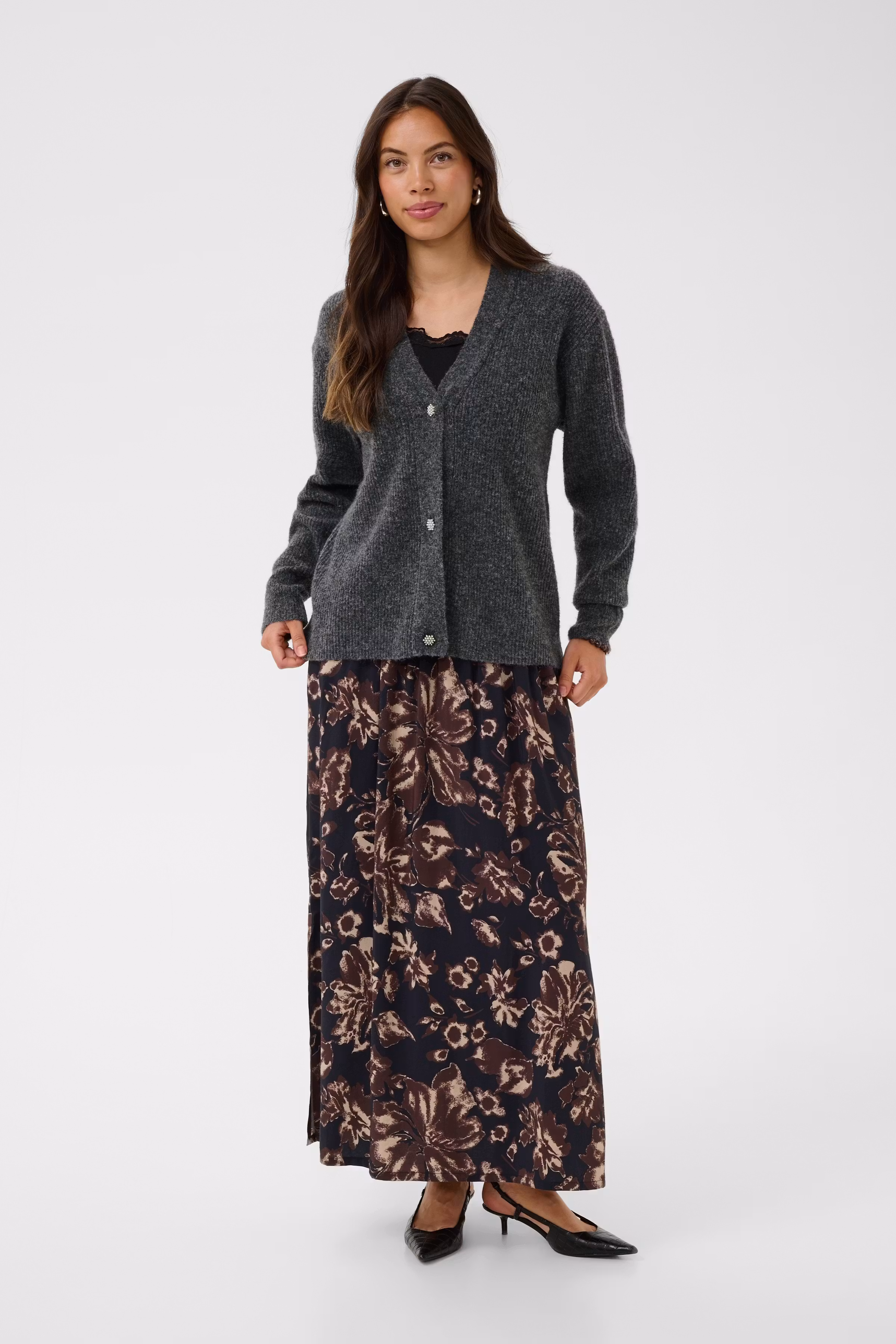 BPmaddy Cardigan LOOKBOOK FRONT 40200232-100123