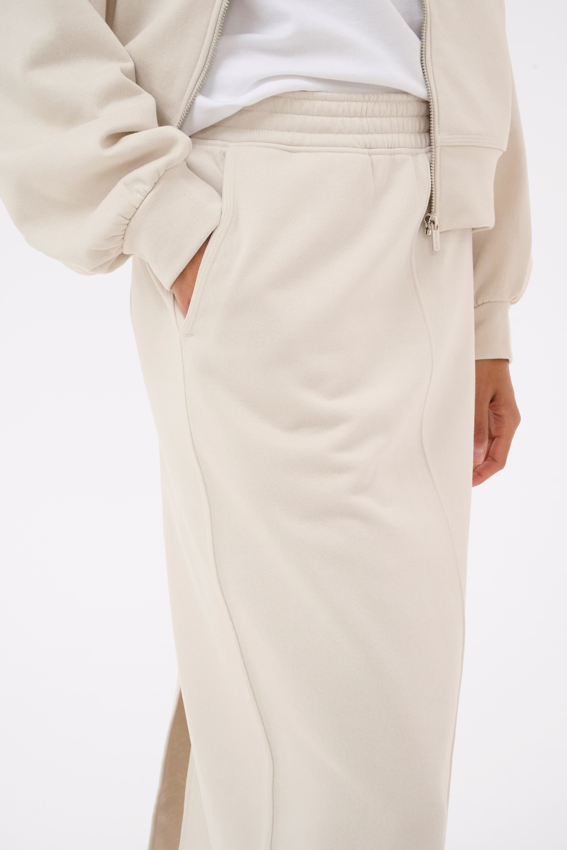 AlfinePW Skirt LOOKBOOK BACK 30310431-144002