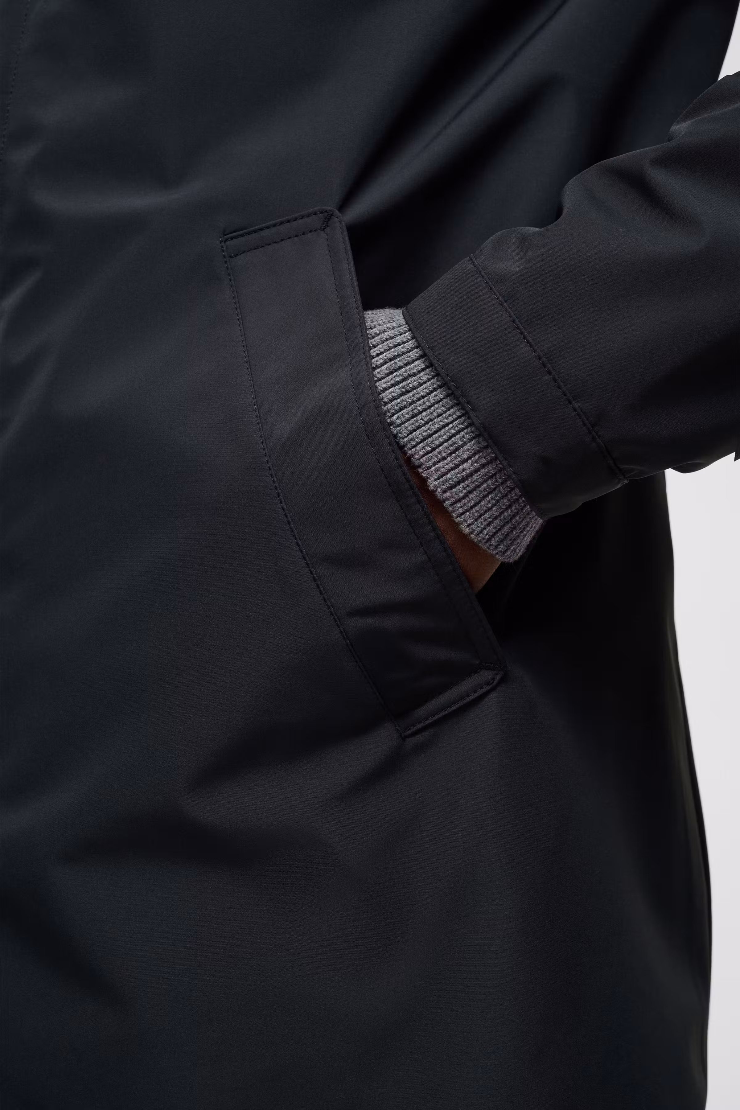 MAmiles Mantel LOOKBOOK DETAIL 30204455-20050