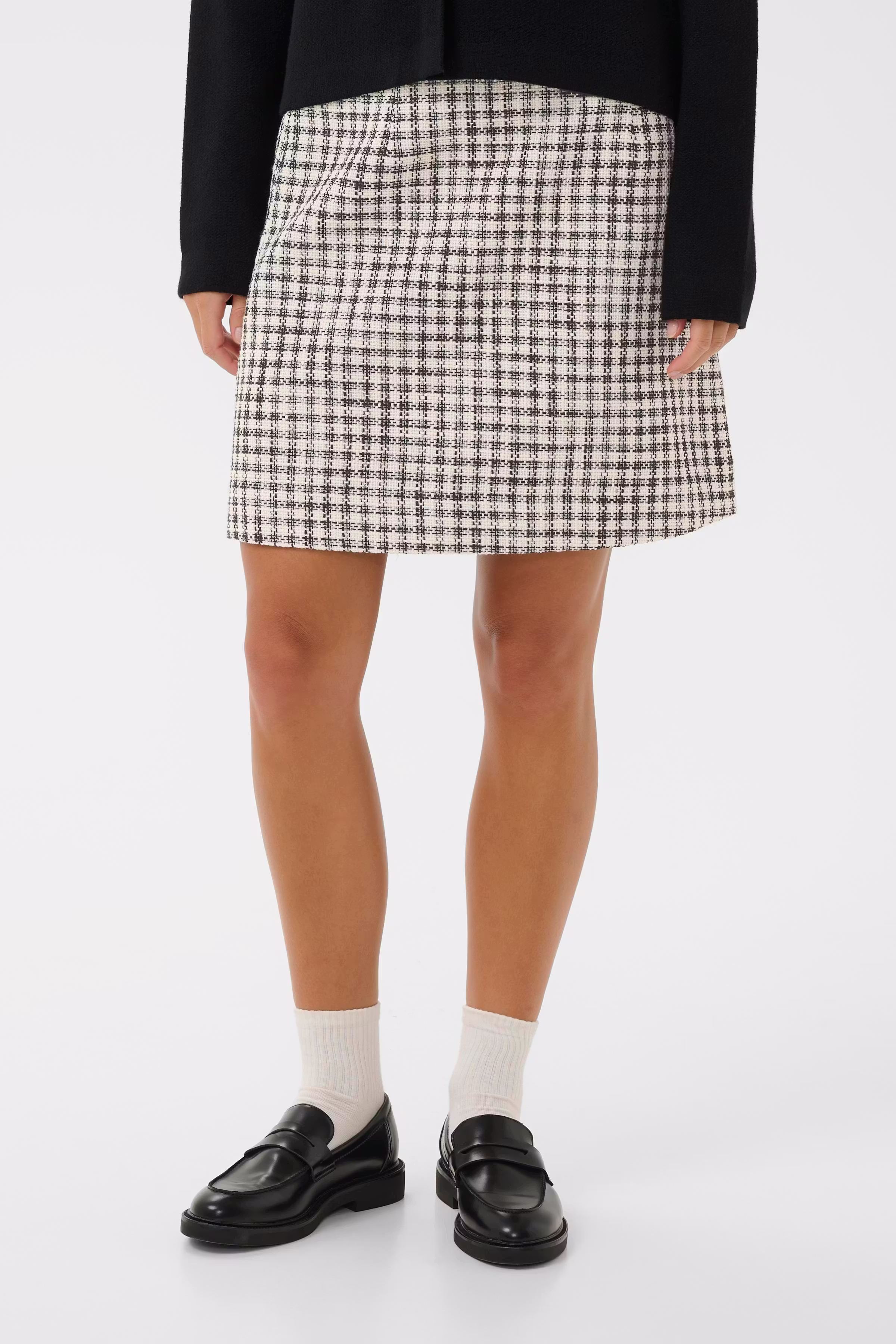 CUheaven Bouclé rok LOOKBOOK FRONT 50112538-108698