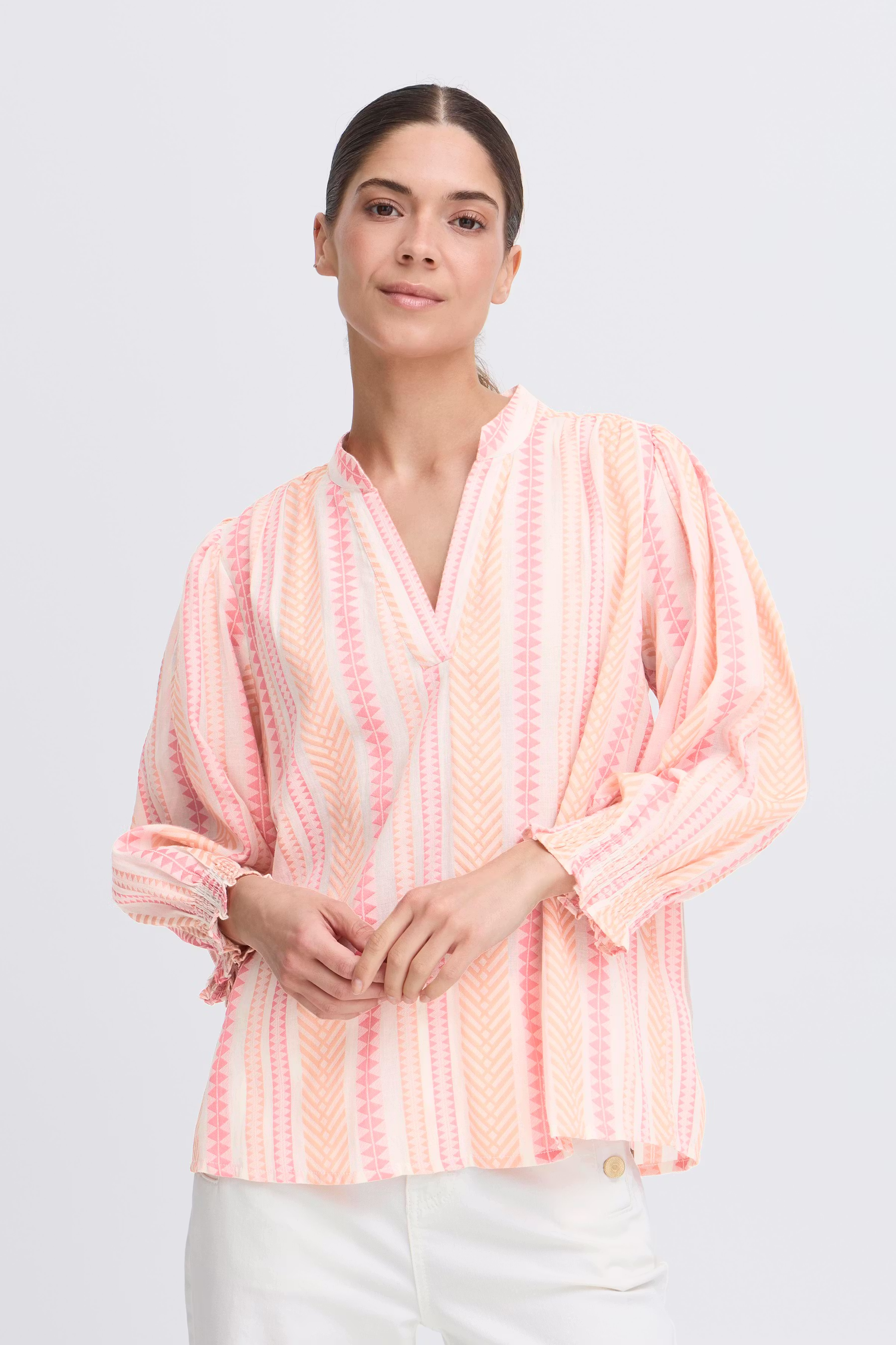 PZTHEA Bluse LOOKBOOK FRONT 50208964-204784