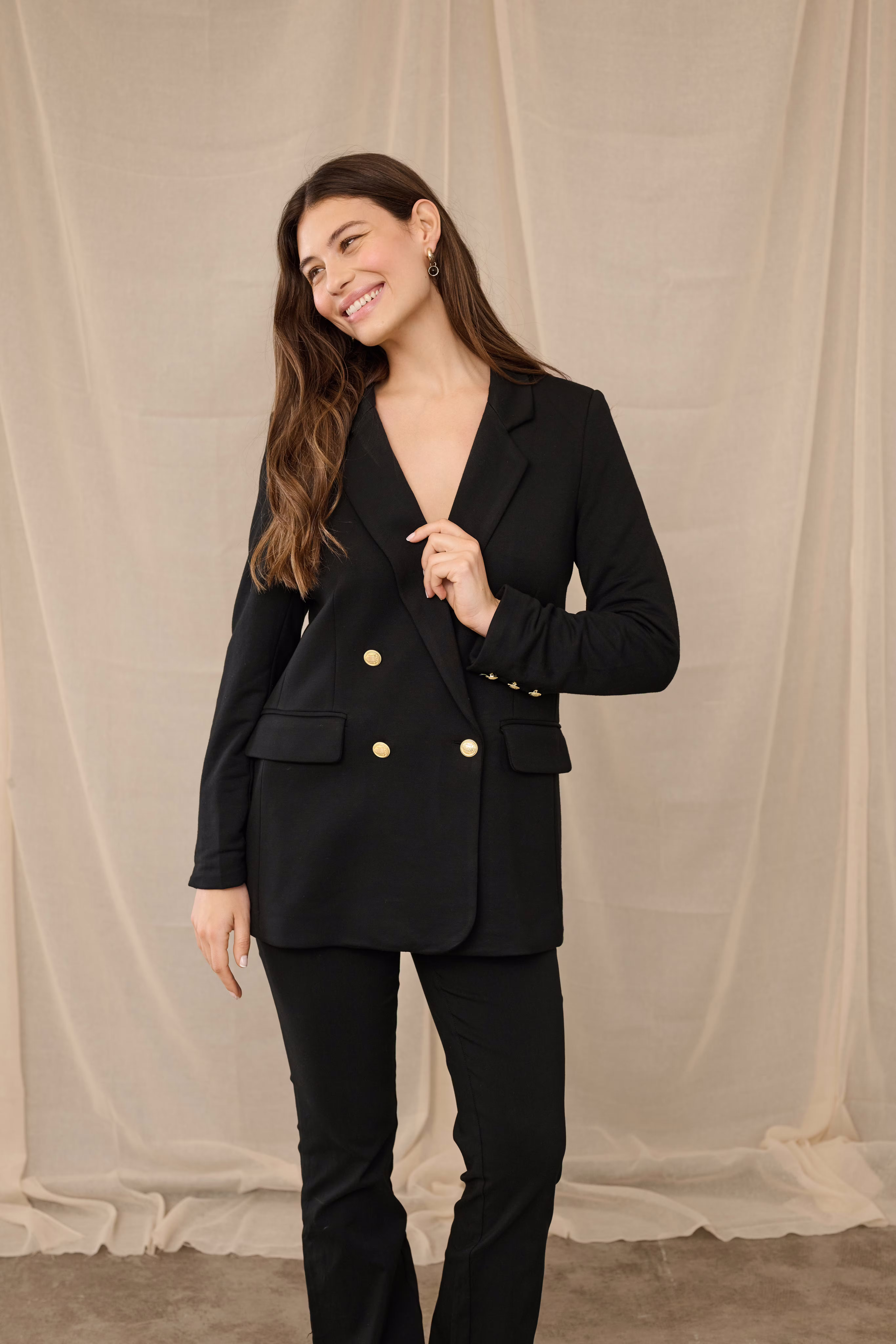 CUeva Blazer LOCATION NONE 50107236-500012