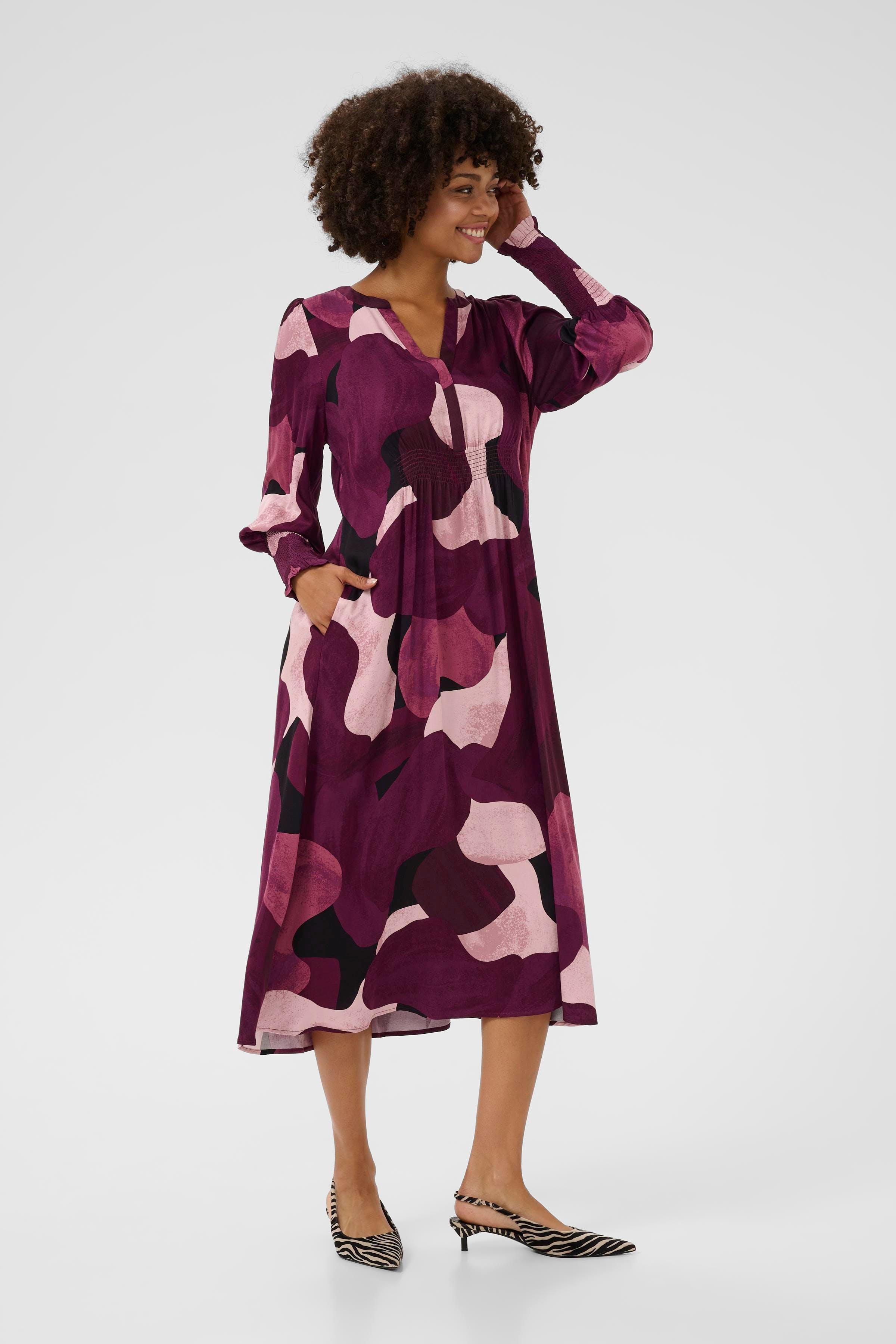 CUdana Dress LOOKBOOK FRONT 50110177-108529