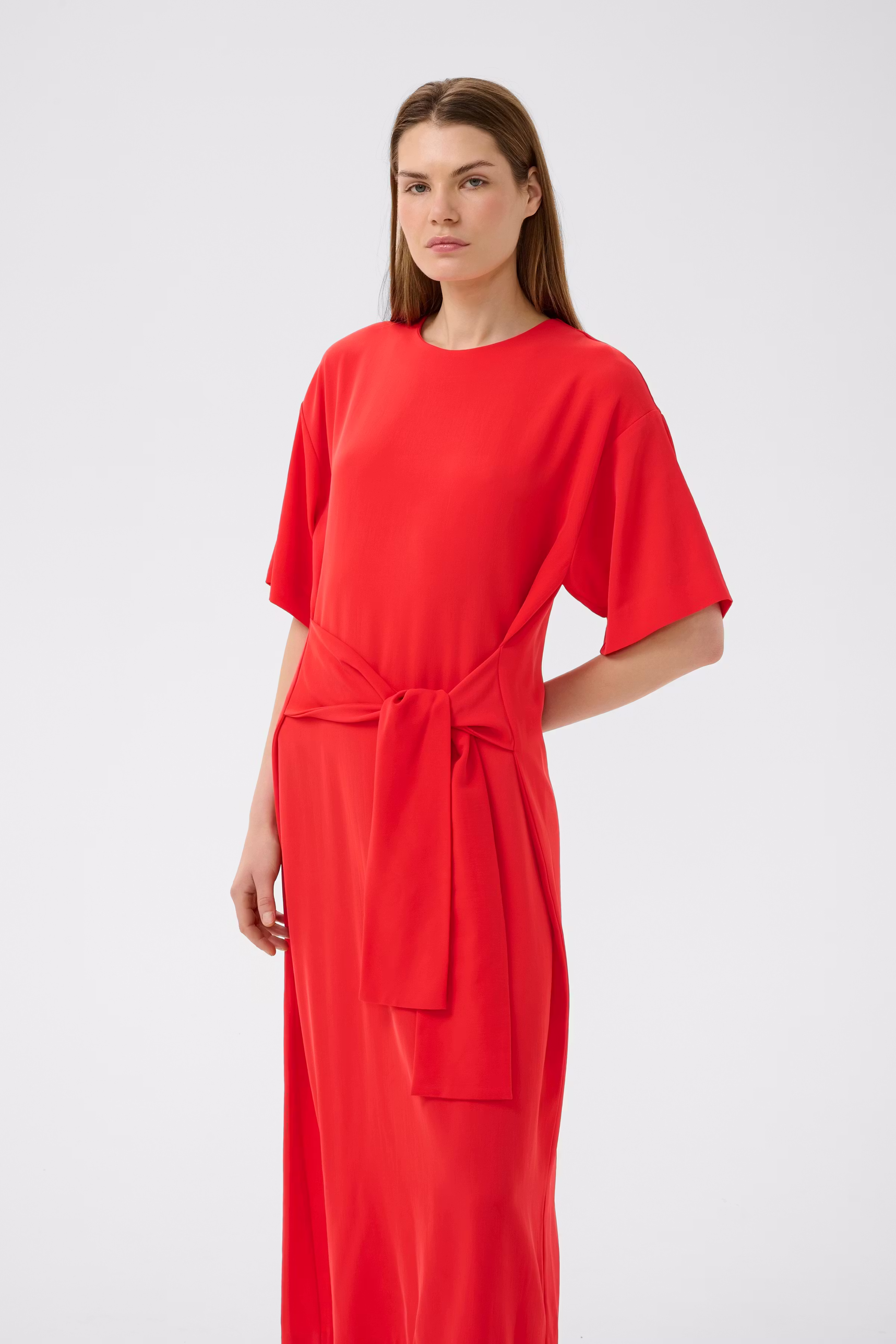 VARINAIW Kjole LOOKBOOK FRONT 30112481-171664