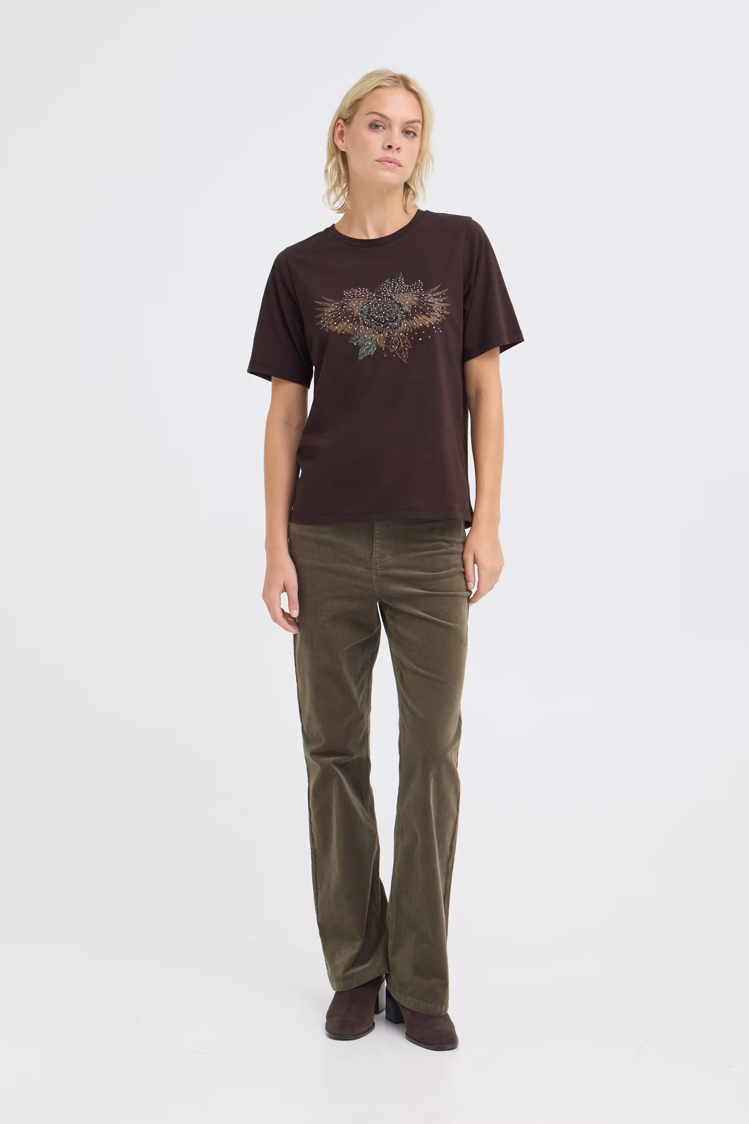 PZESSE T-shirt LOOKBOOK FRONT 50210774-191103